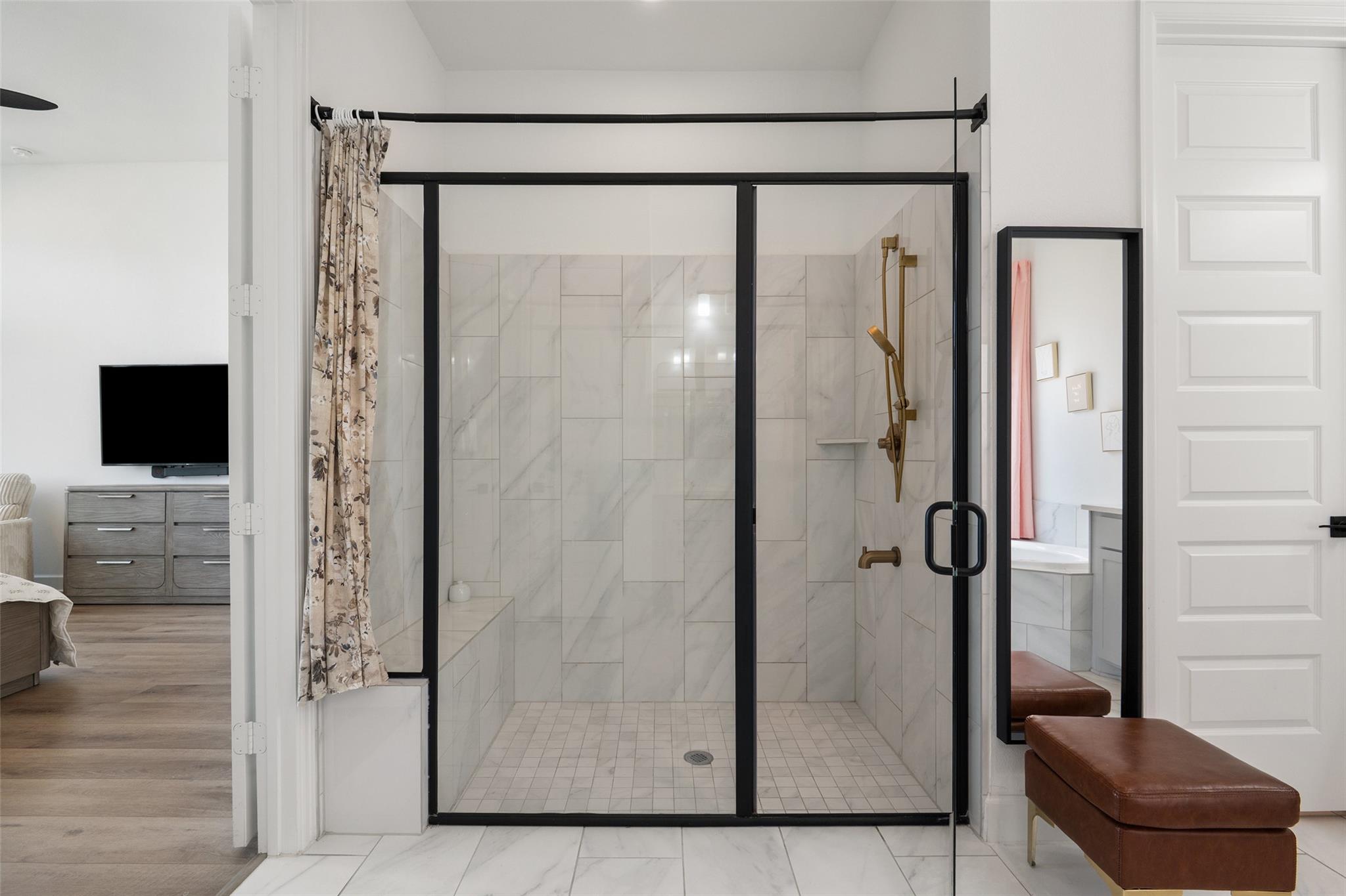 912 Rabbit Brush Rd, Leander, TX 78641