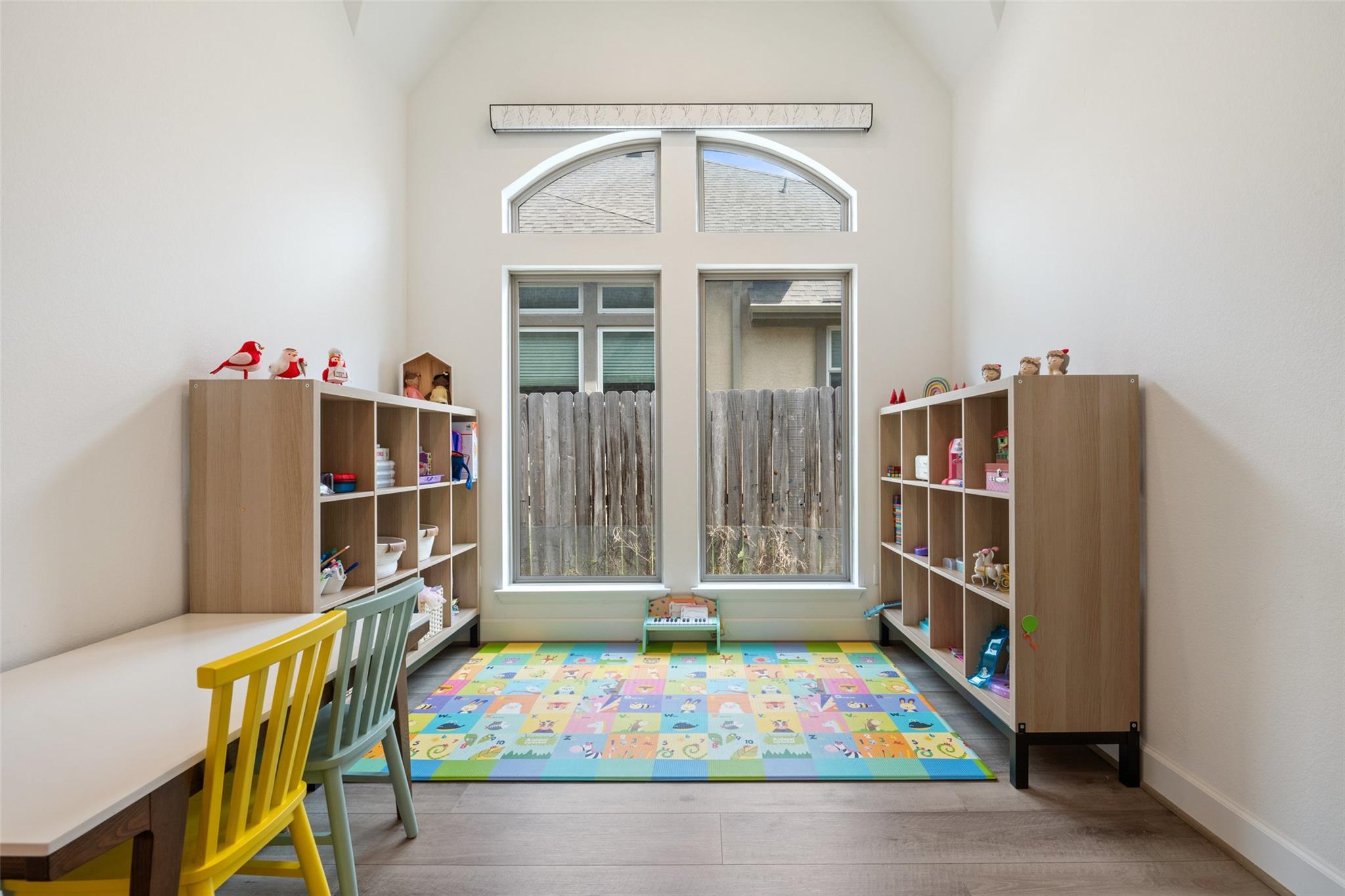 912 Rabbit Brush Rd, Leander, TX 78641