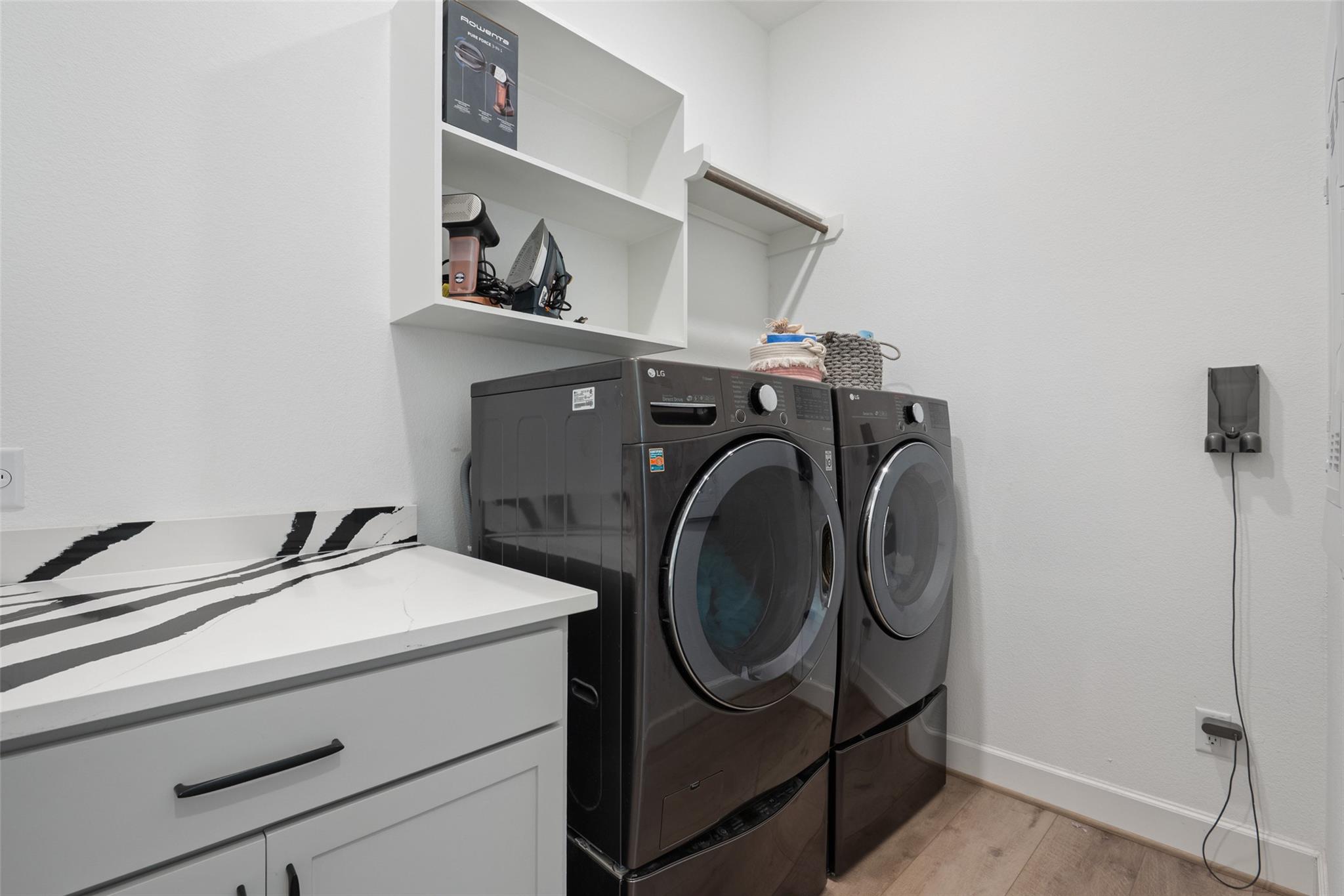 912 Rabbit Brush Rd, Leander, TX 78641