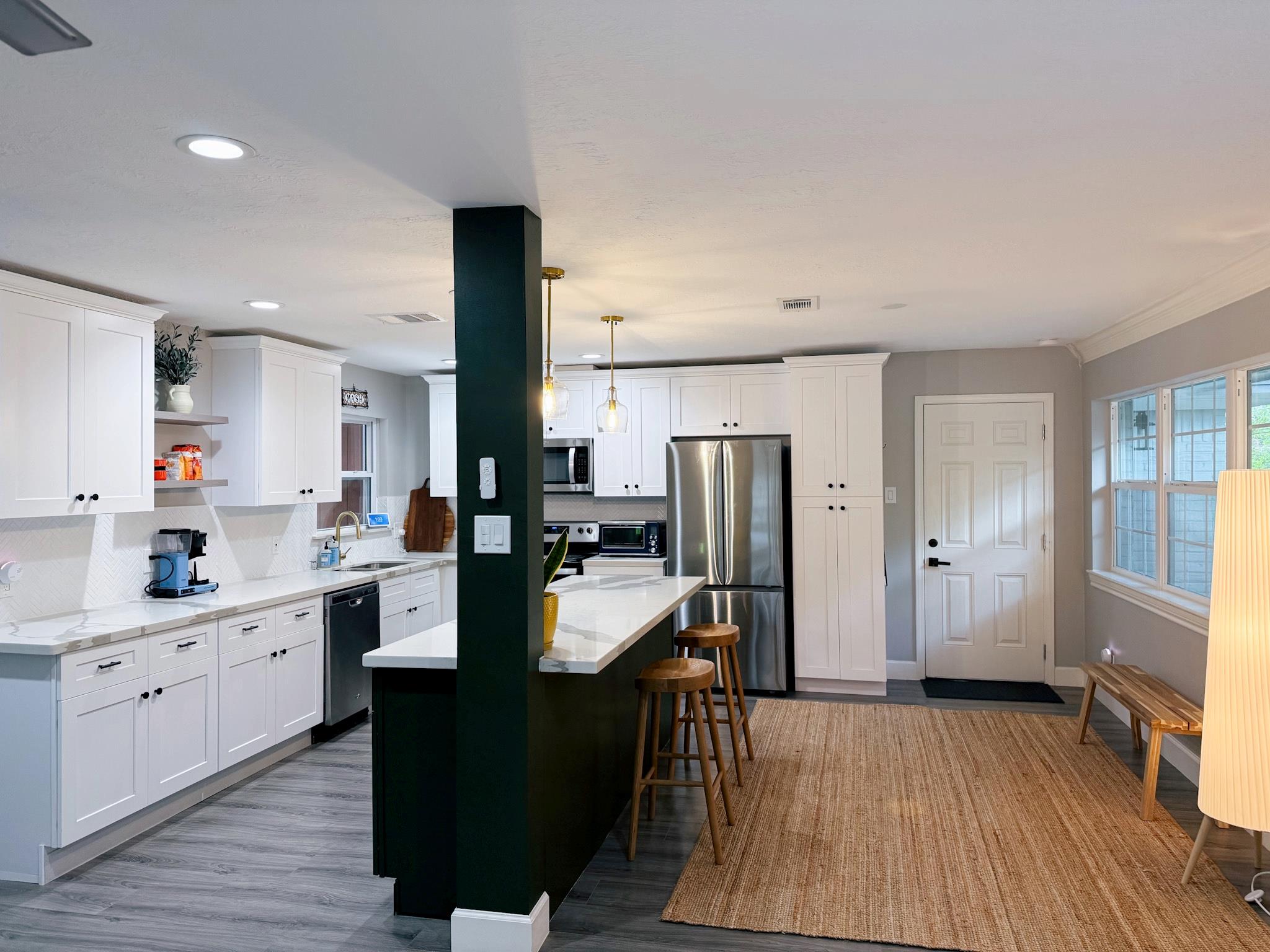 4734 Sanford Rd, Houston, TX 77035