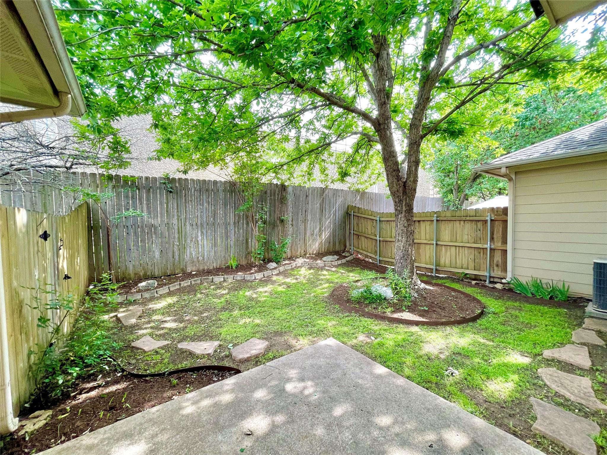 7708 San Felipe Blvd # 17, Austin, TX 78729