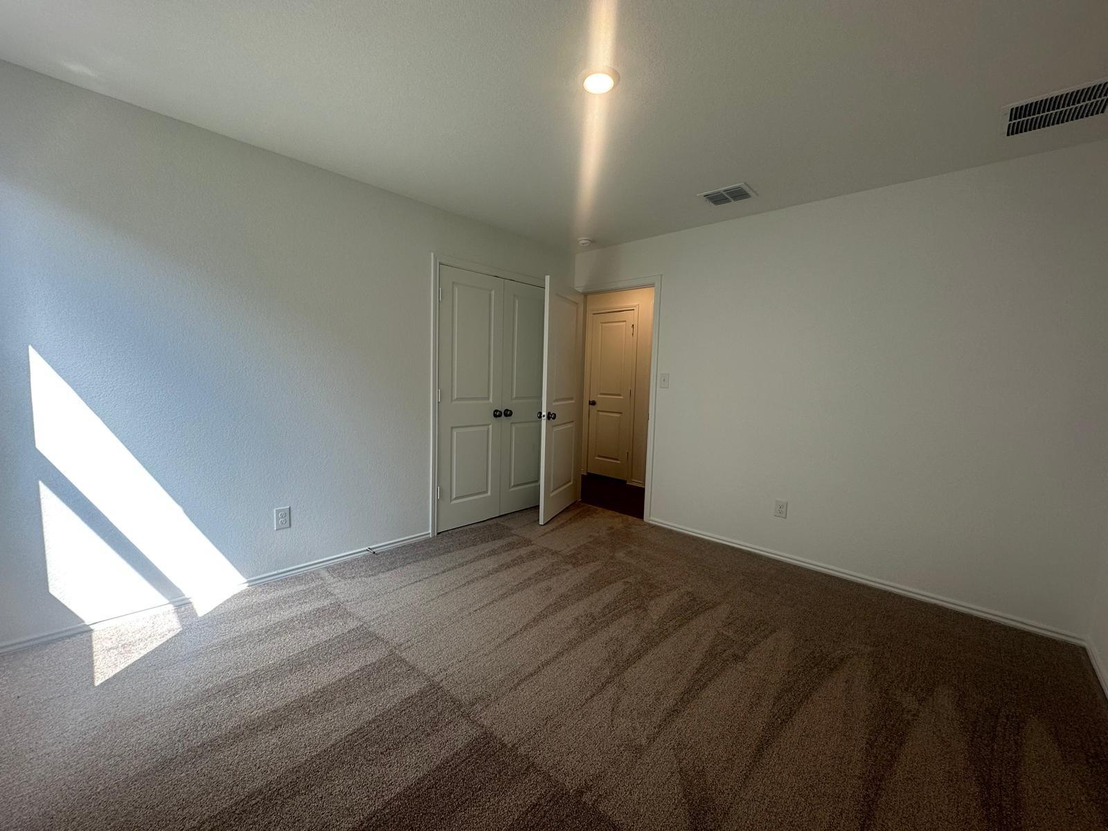 453 Alamito Ave, Kyle, TX 78640