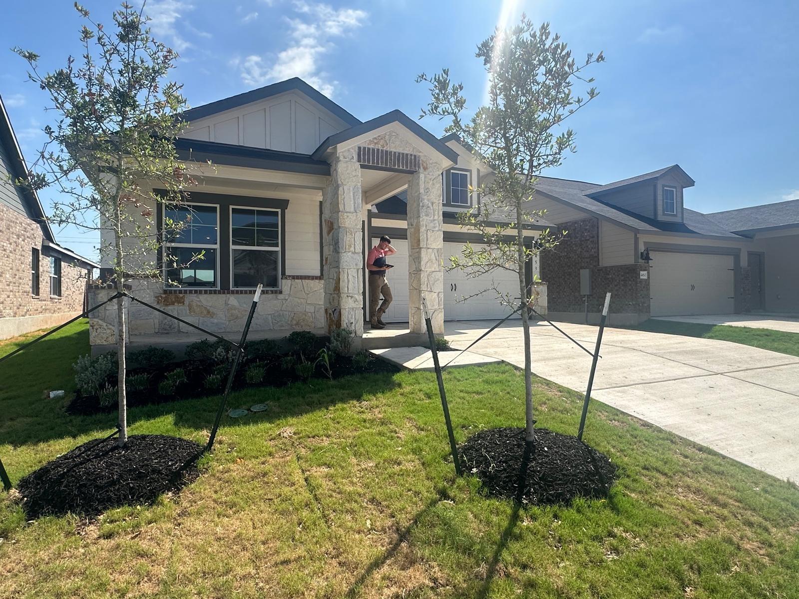 453 Alamito Ave, Kyle, TX 78640