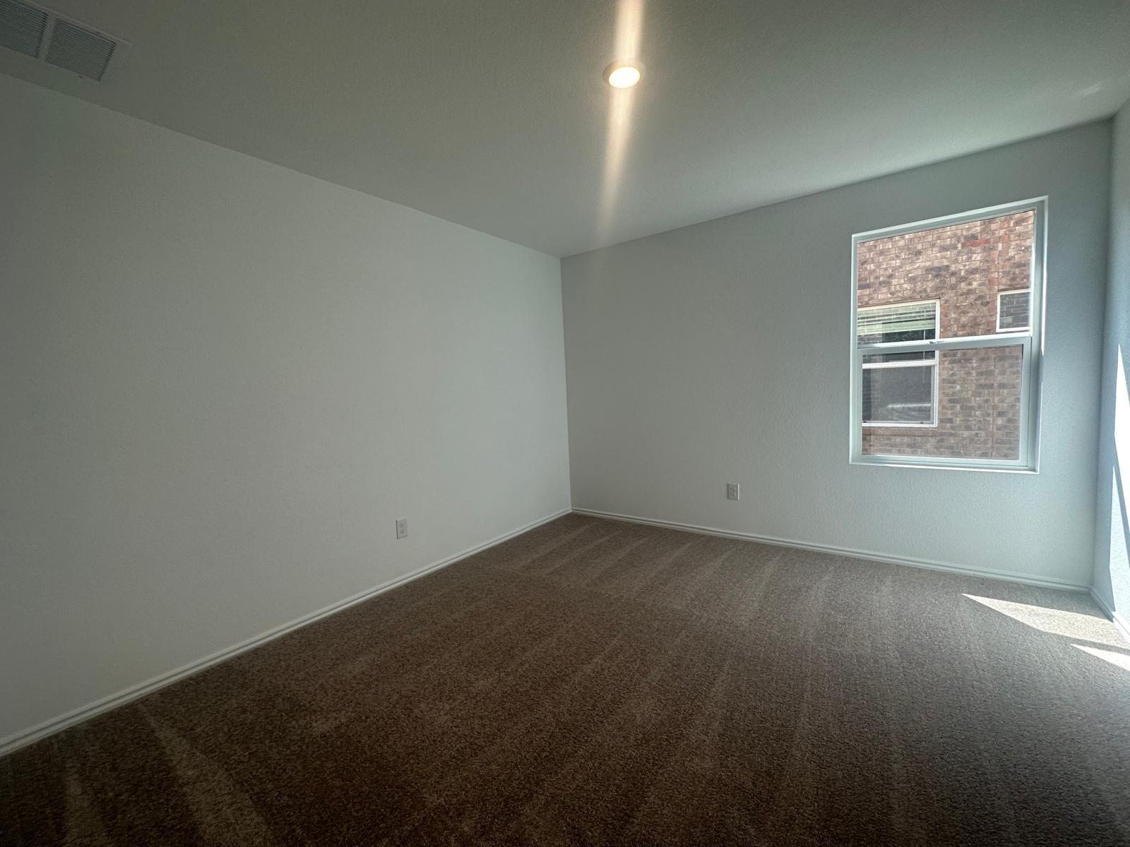 453 Alamito Ave, Kyle, TX 78640