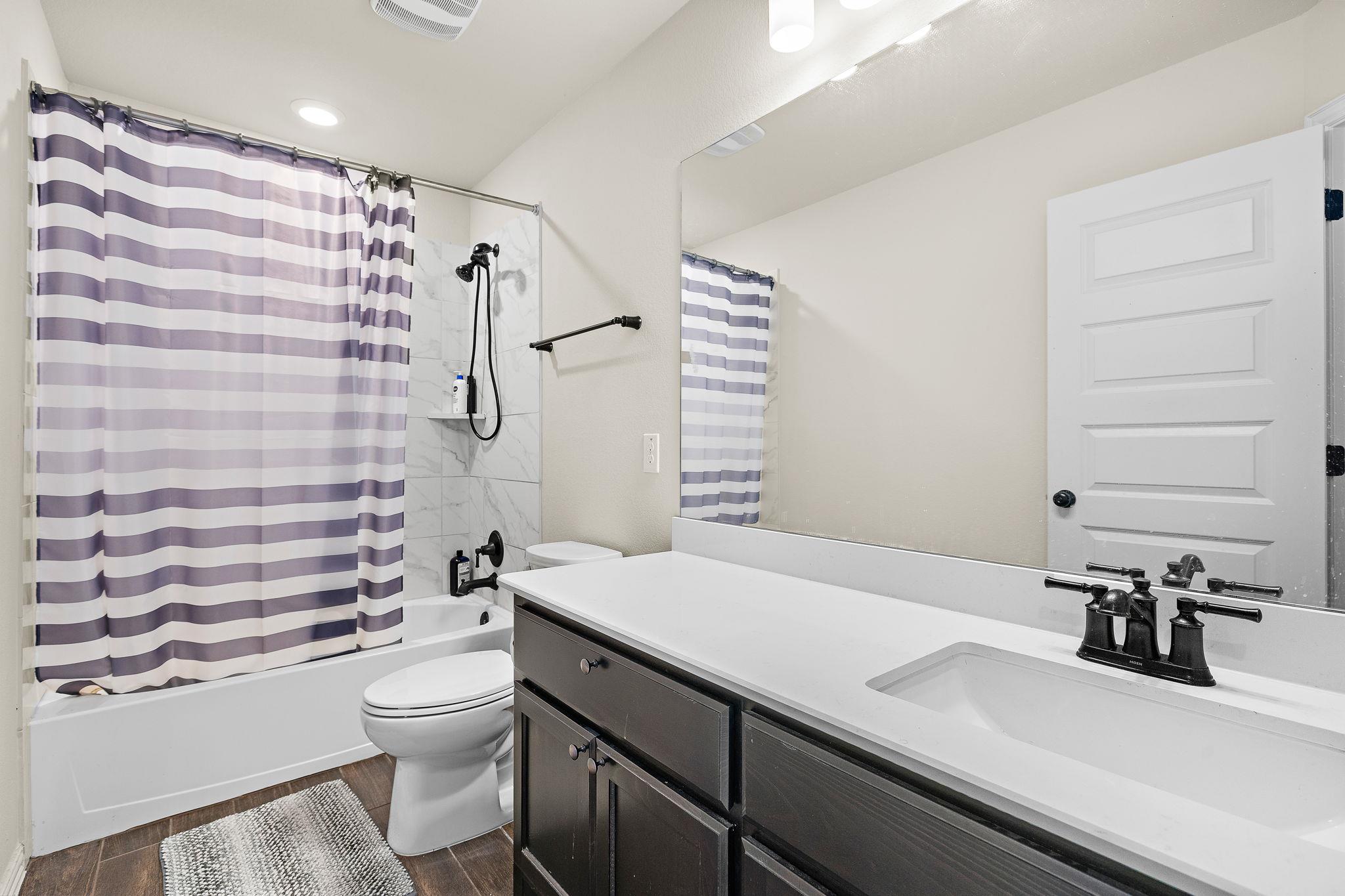 2433 Roaring River Trl, Leander, TX 78641