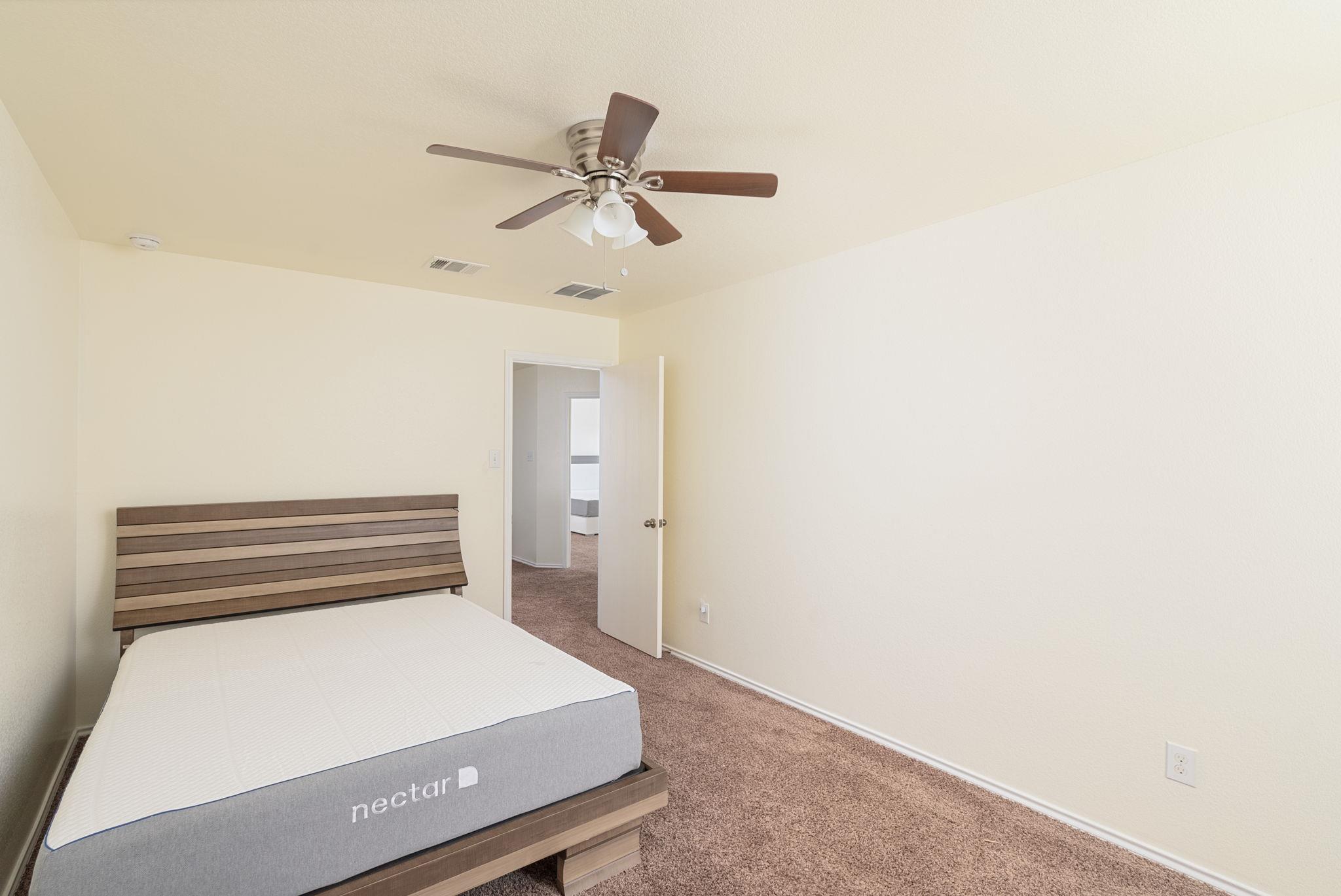 1012 Oatmeal Dr, Pflugerville, TX 78660