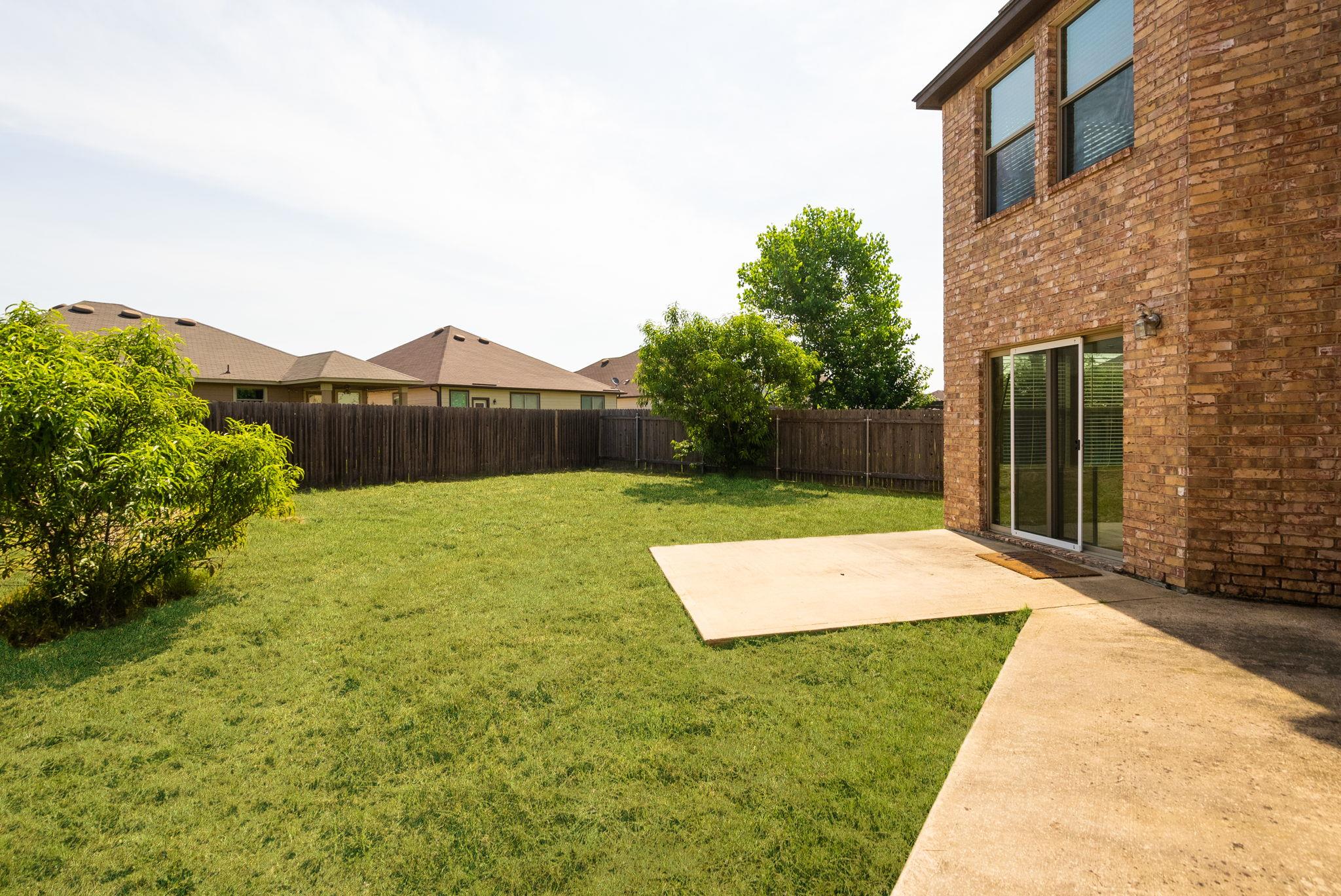 1012 Oatmeal Dr, Pflugerville, TX 78660