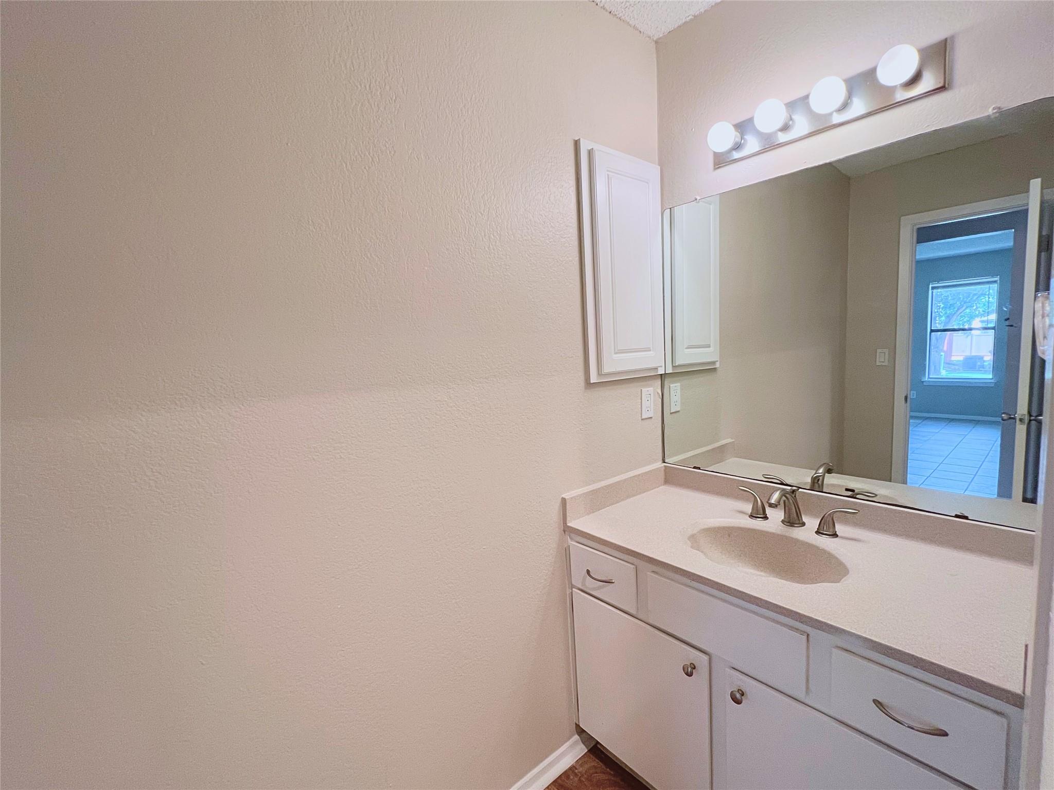 101 Clearday Dr # 106, Austin, TX 78745
