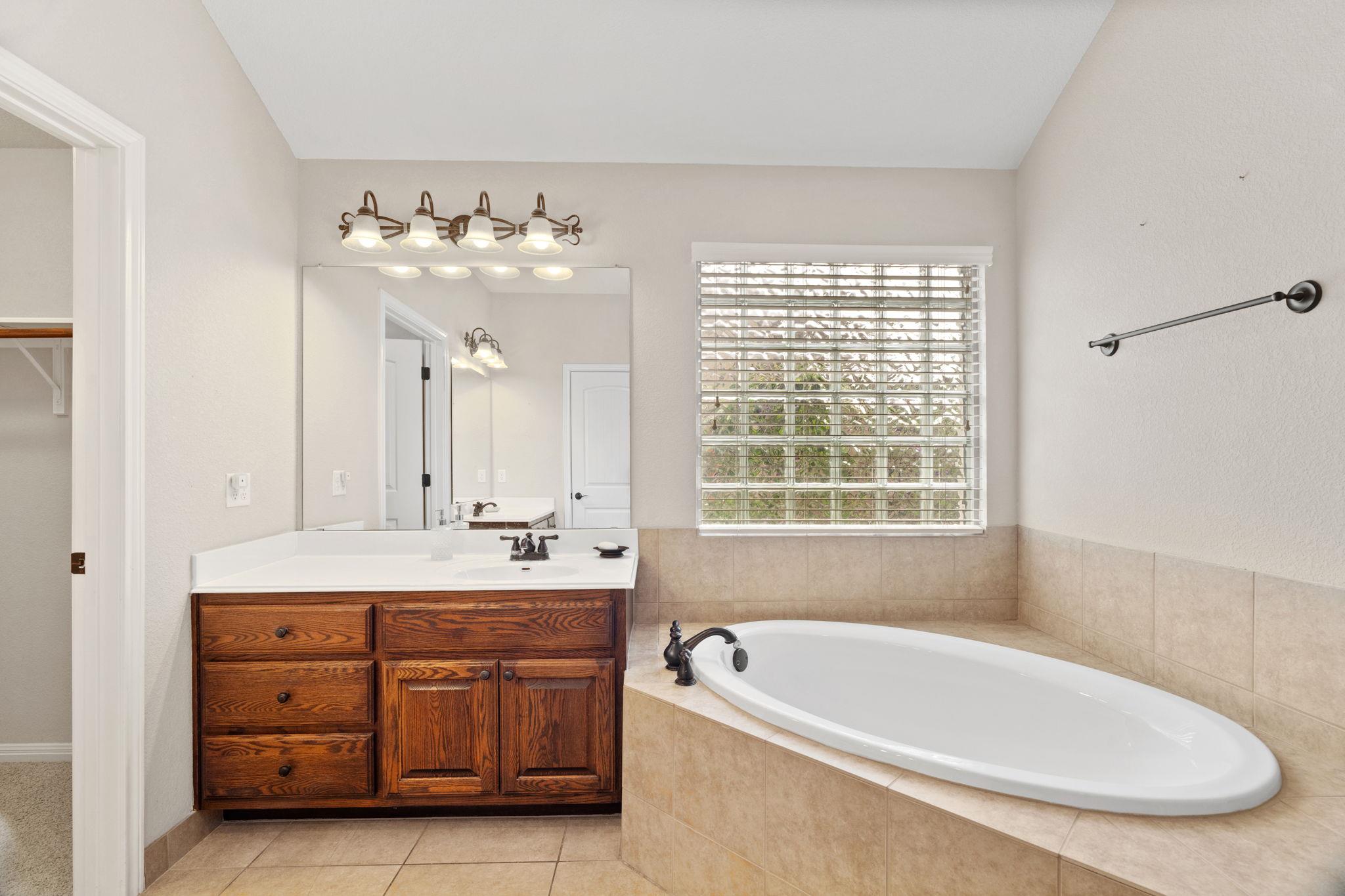 1403 Adam Ave, Burnet, TX 78611