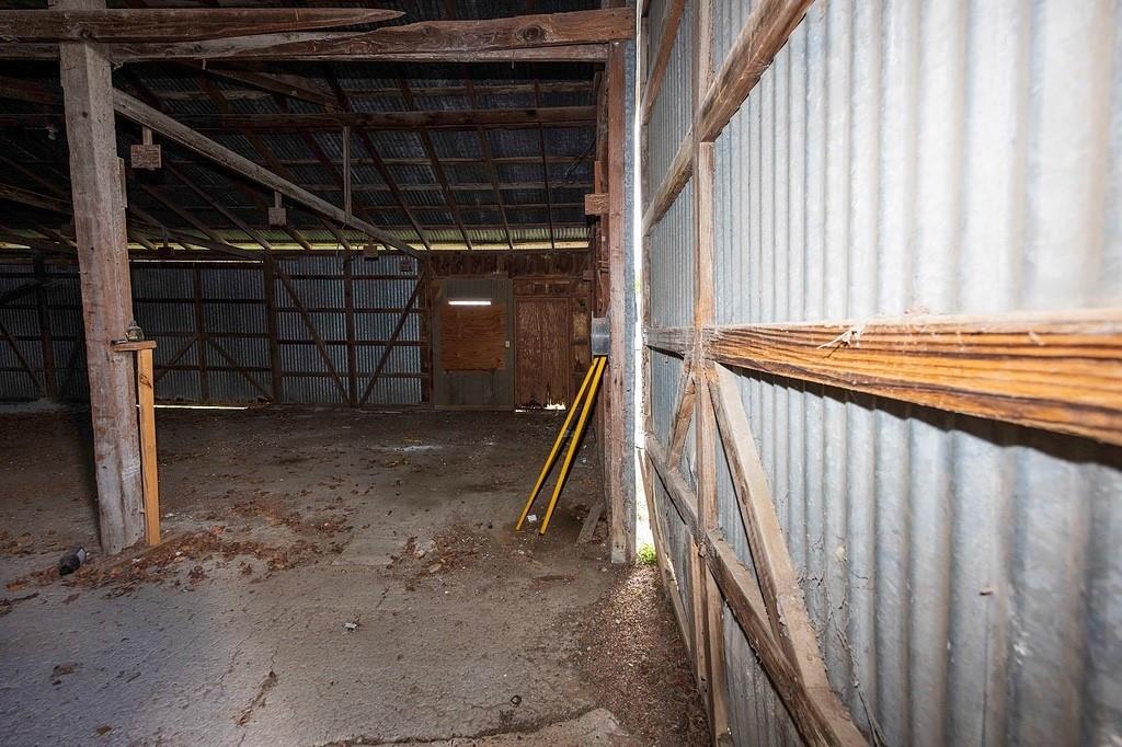 718 North Main St, Schulenburg, TX 78956