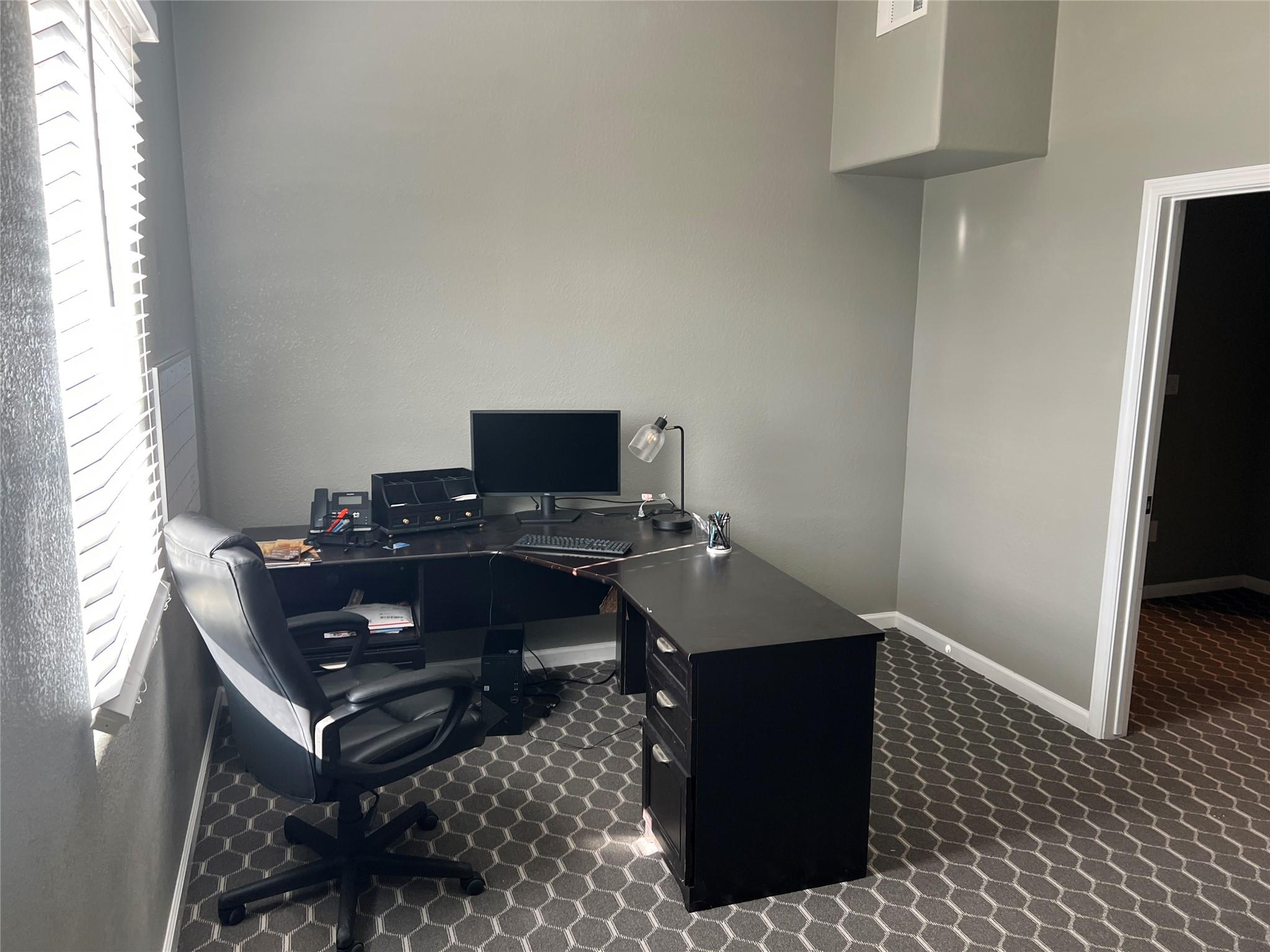 15014 IOWA St, Austin, TX 78734