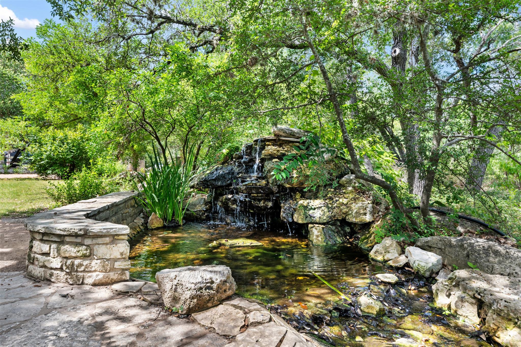 315 Comet, Lakeway, TX 78734