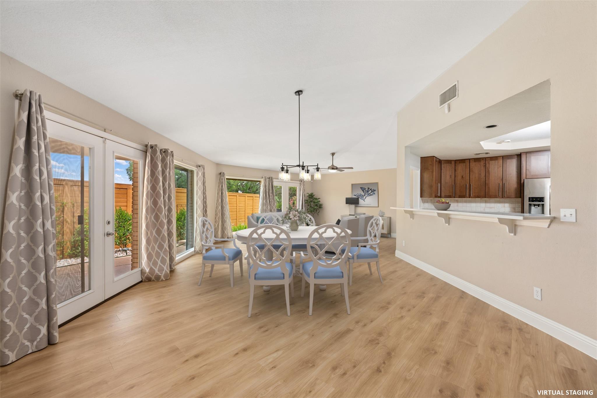 315 Comet, Lakeway, TX 78734