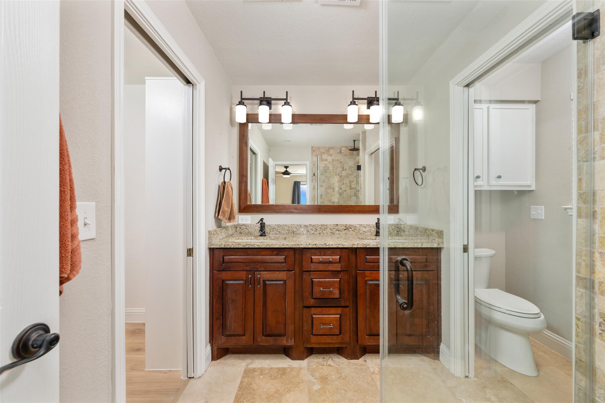 315 Comet, Lakeway, TX 78734