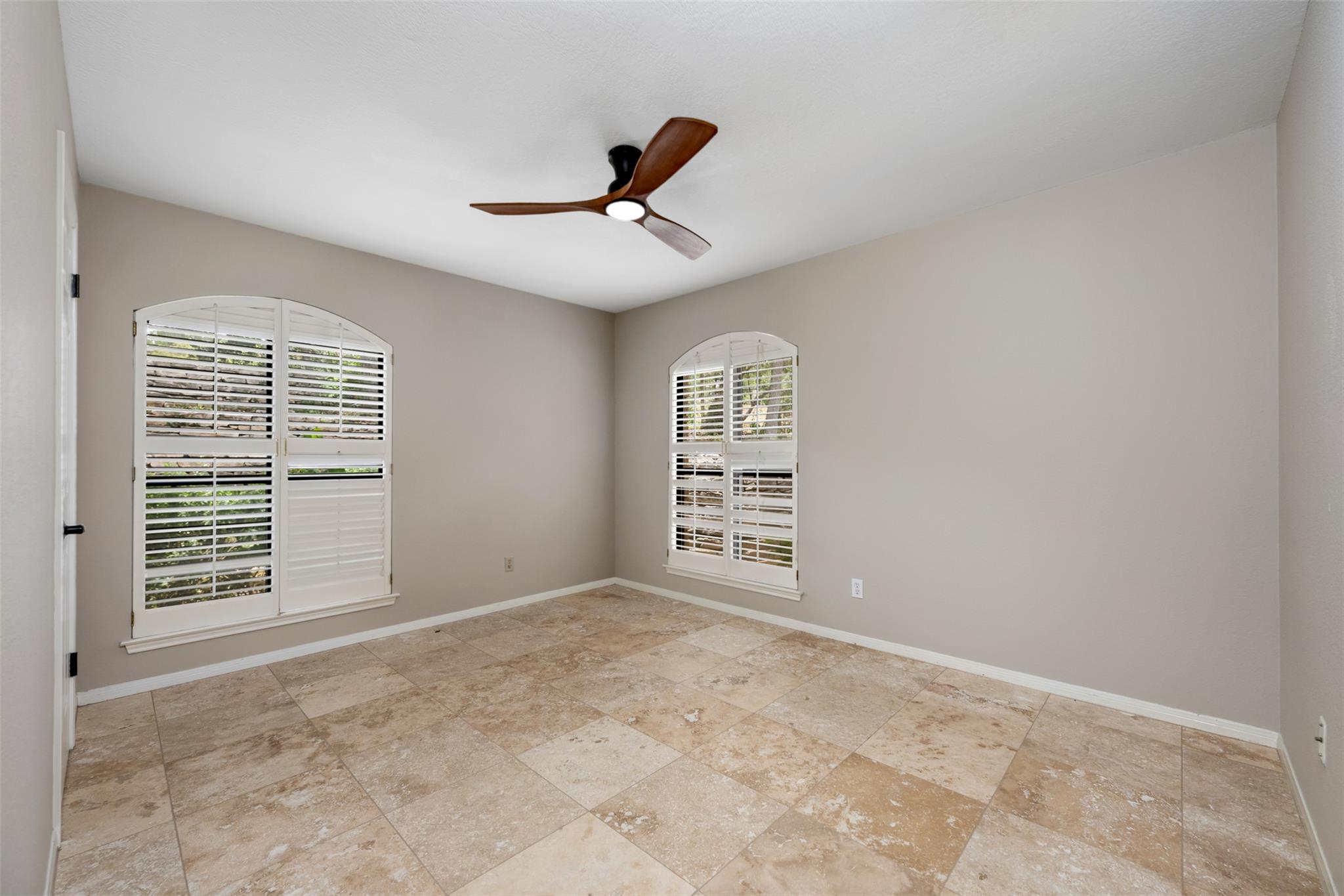 315 Comet, Lakeway, TX 78734