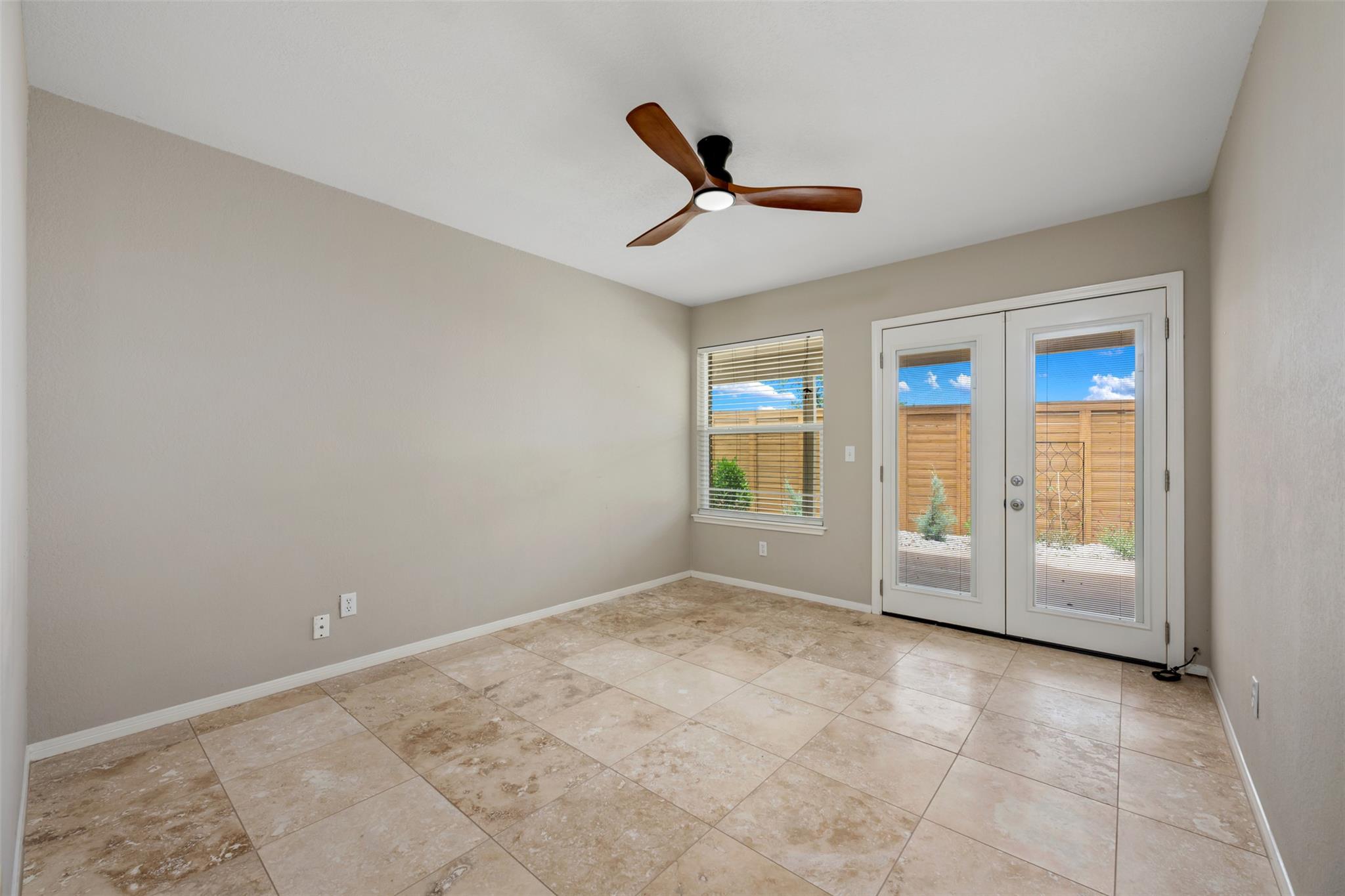 315 Comet, Lakeway, TX 78734