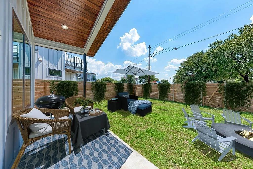 200 Tillery Sq # 1, Austin, TX 78702