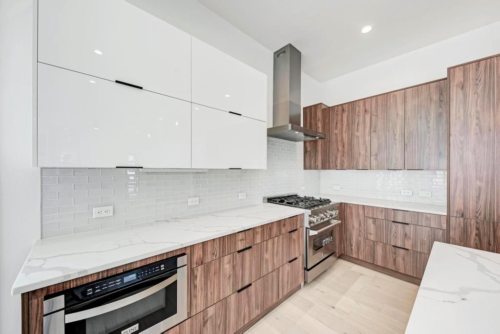 200 Tillery Sq # 1, Austin, TX 78702