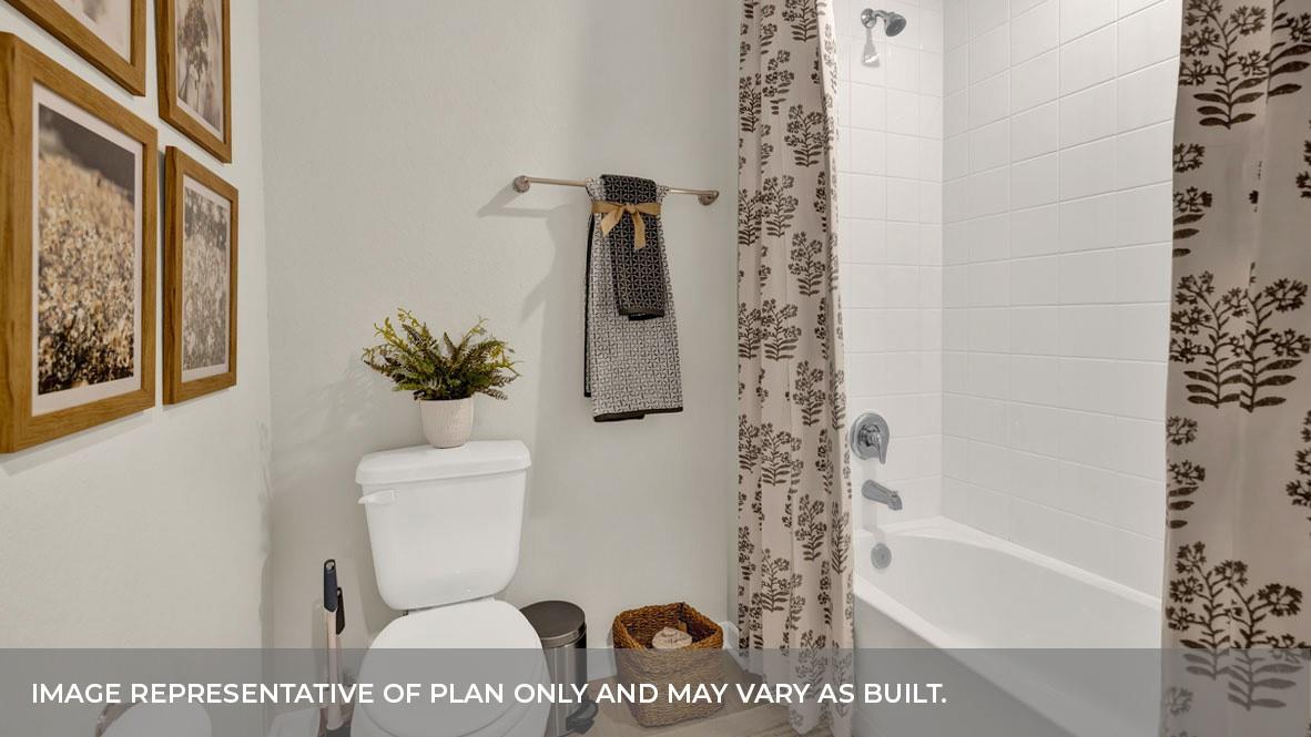 399 BARRON ESTATE Dr, Lockhart, TX 78644