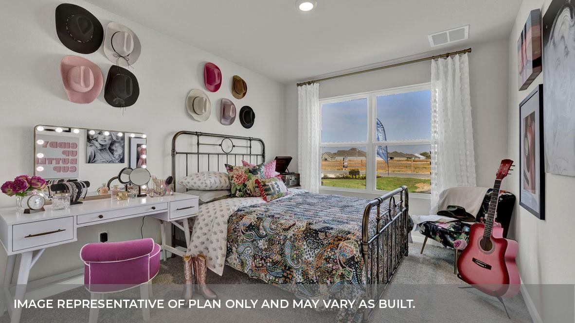 399 BARRON ESTATE Dr, Lockhart, TX 78644