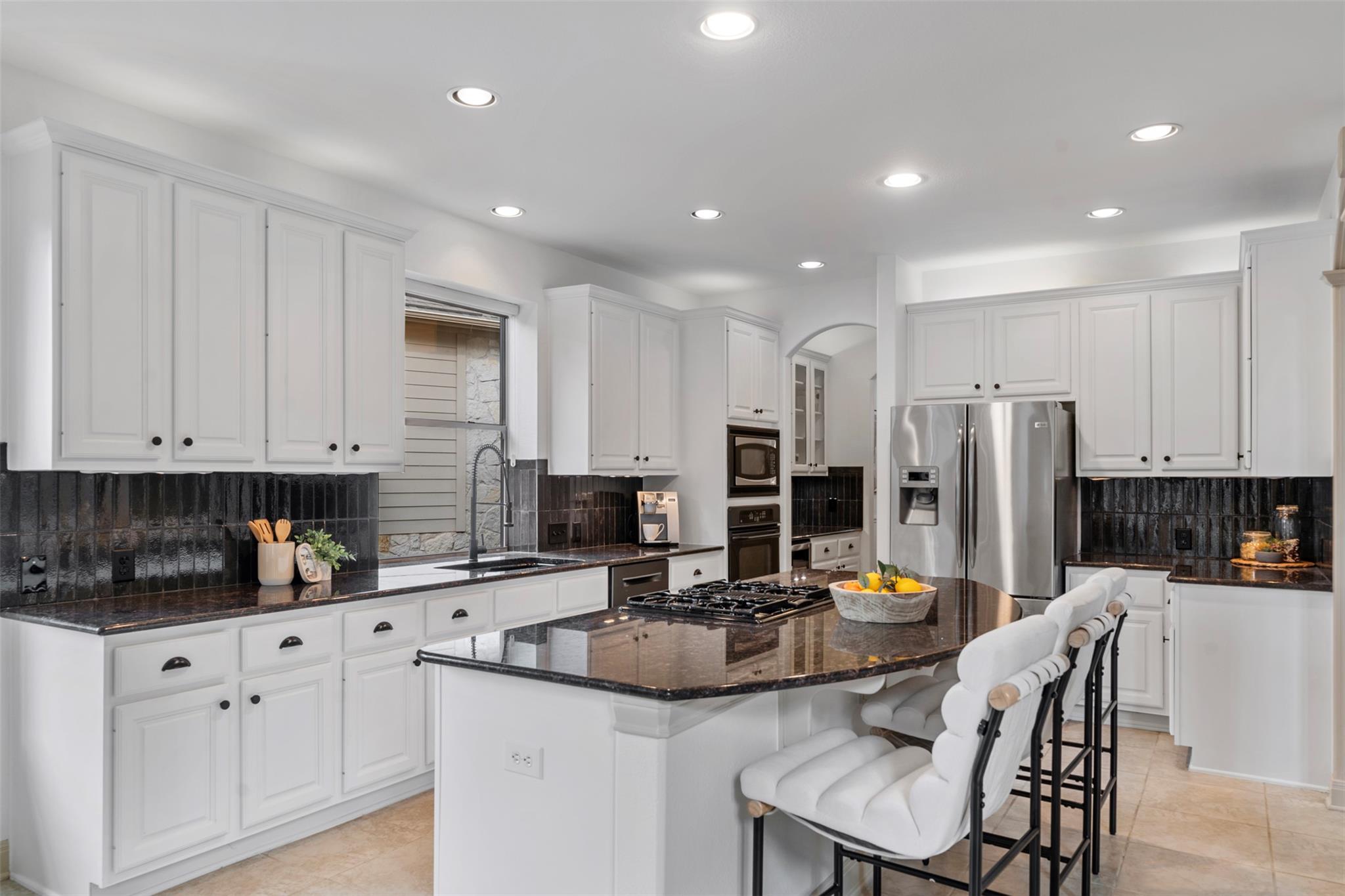 7608 Journeyville Dr, Austin, TX 78735