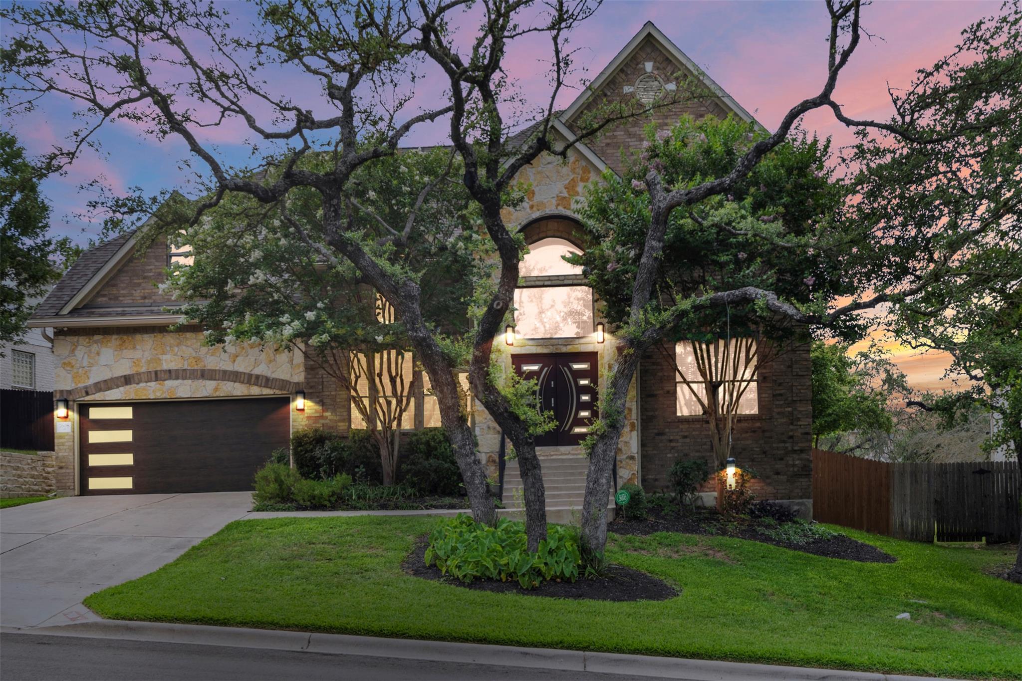 7608 Journeyville Dr, Austin, TX 78735