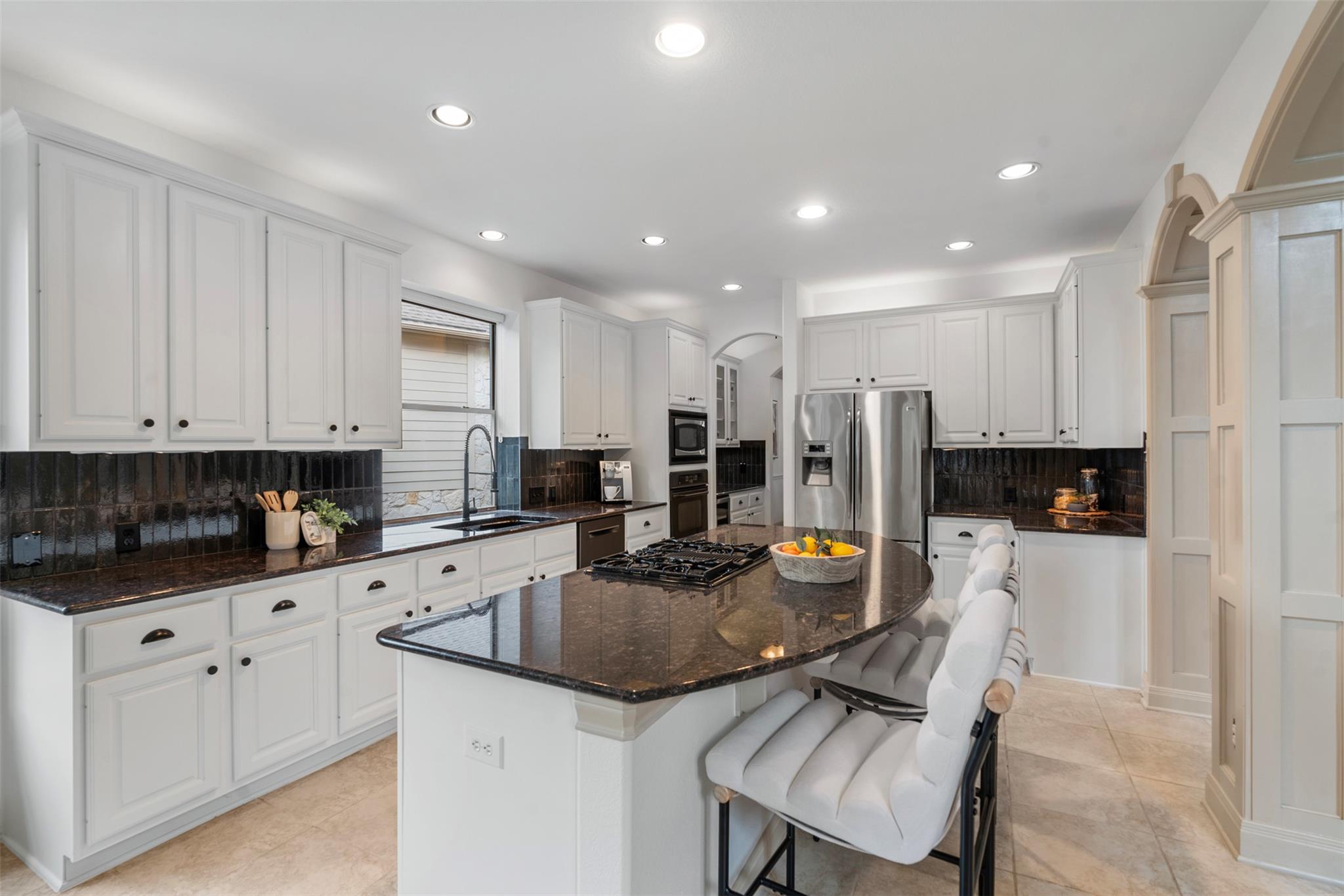7608 Journeyville Dr, Austin, TX 78735