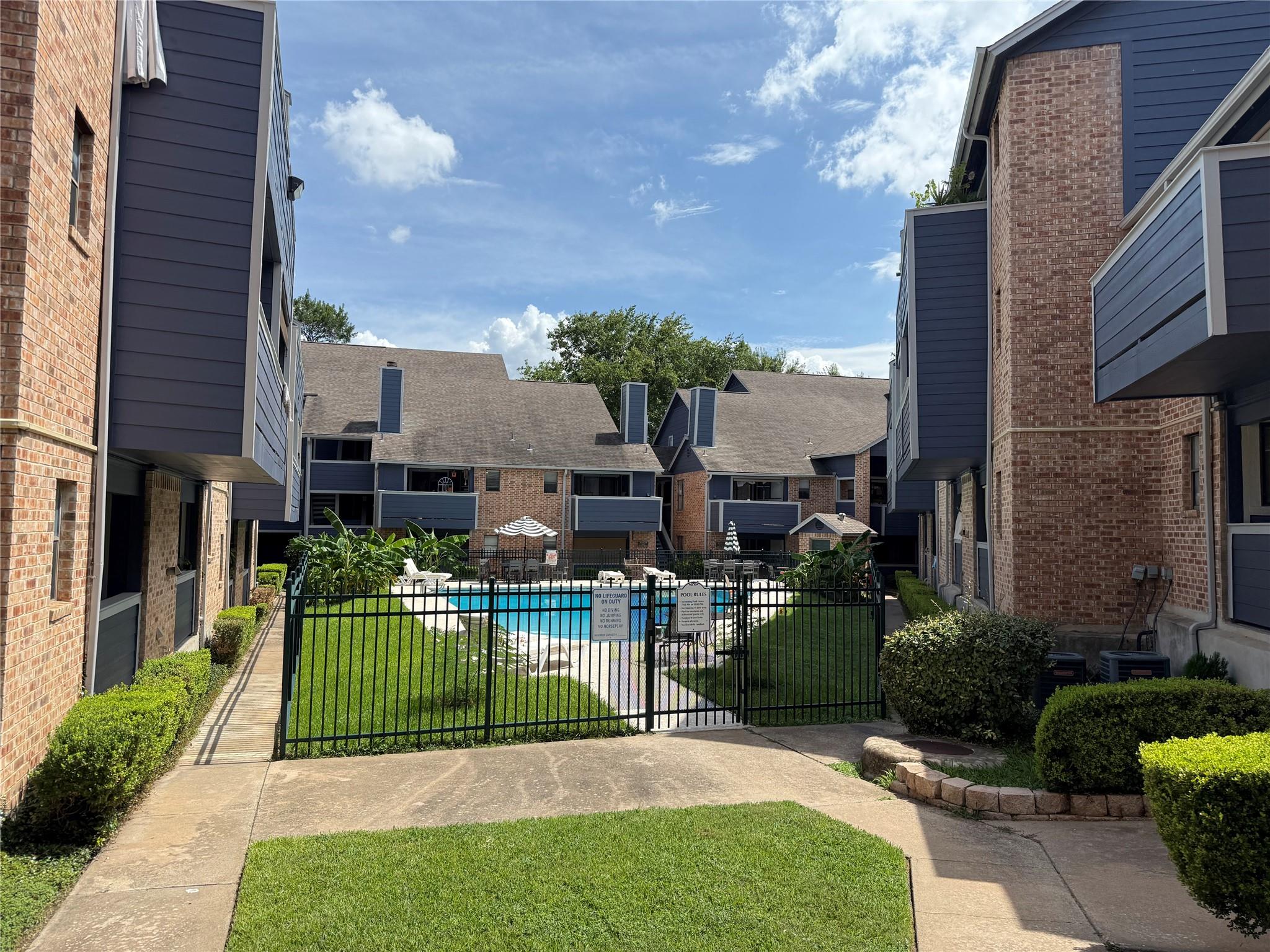2500 Burleson Rd # 317, Austin, TX 78741