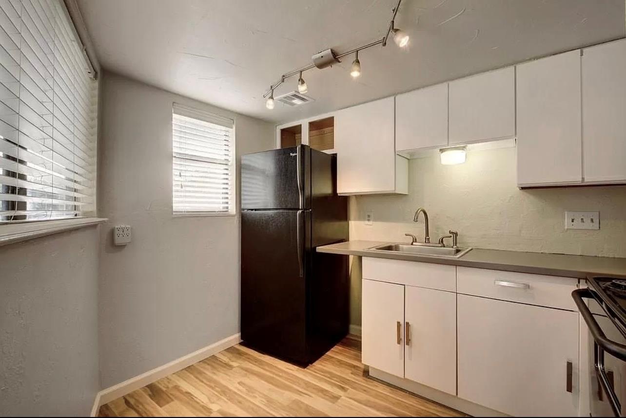 2500 Burleson Rd # 317, Austin, TX 78741