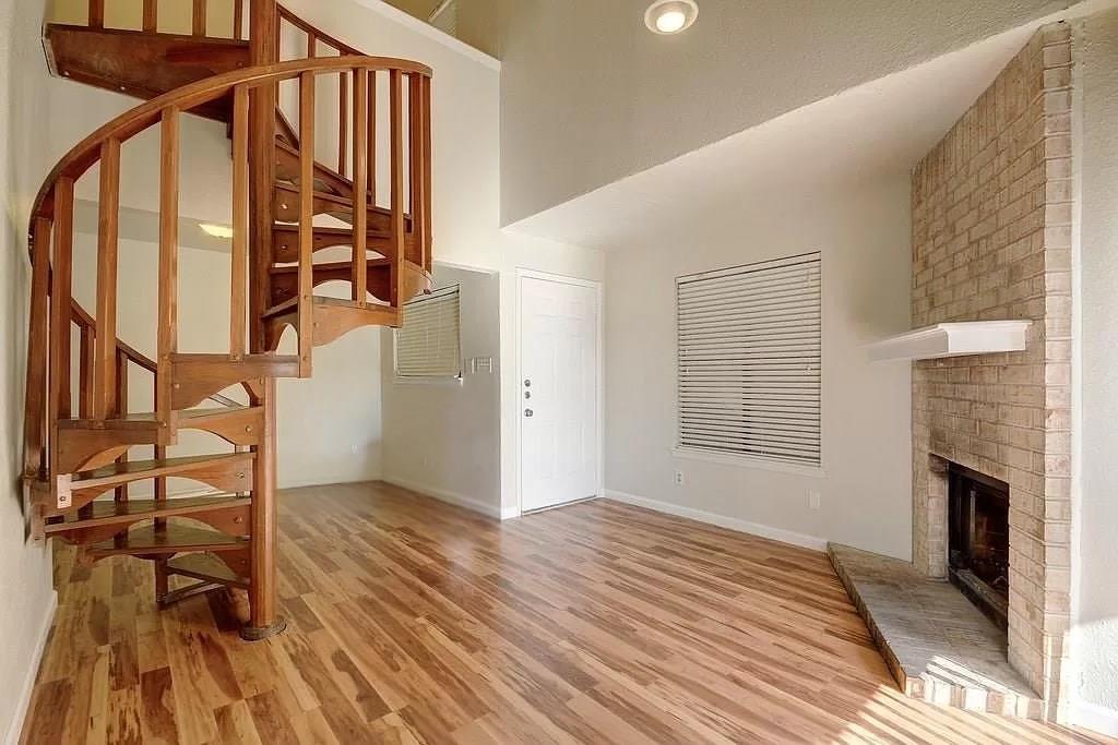 2500 Burleson Rd # 317, Austin, TX 78741