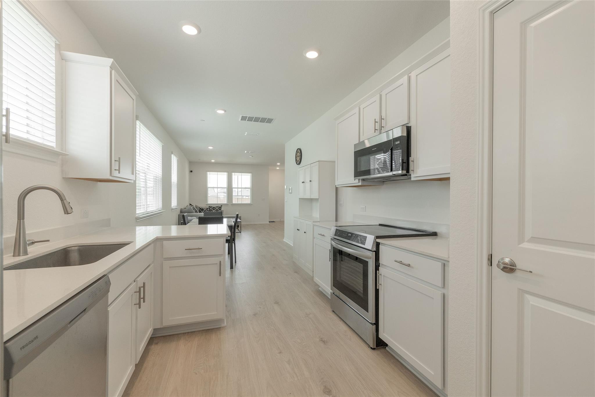 2548 Caleb Asher Loop, Round Rock, TX 78665