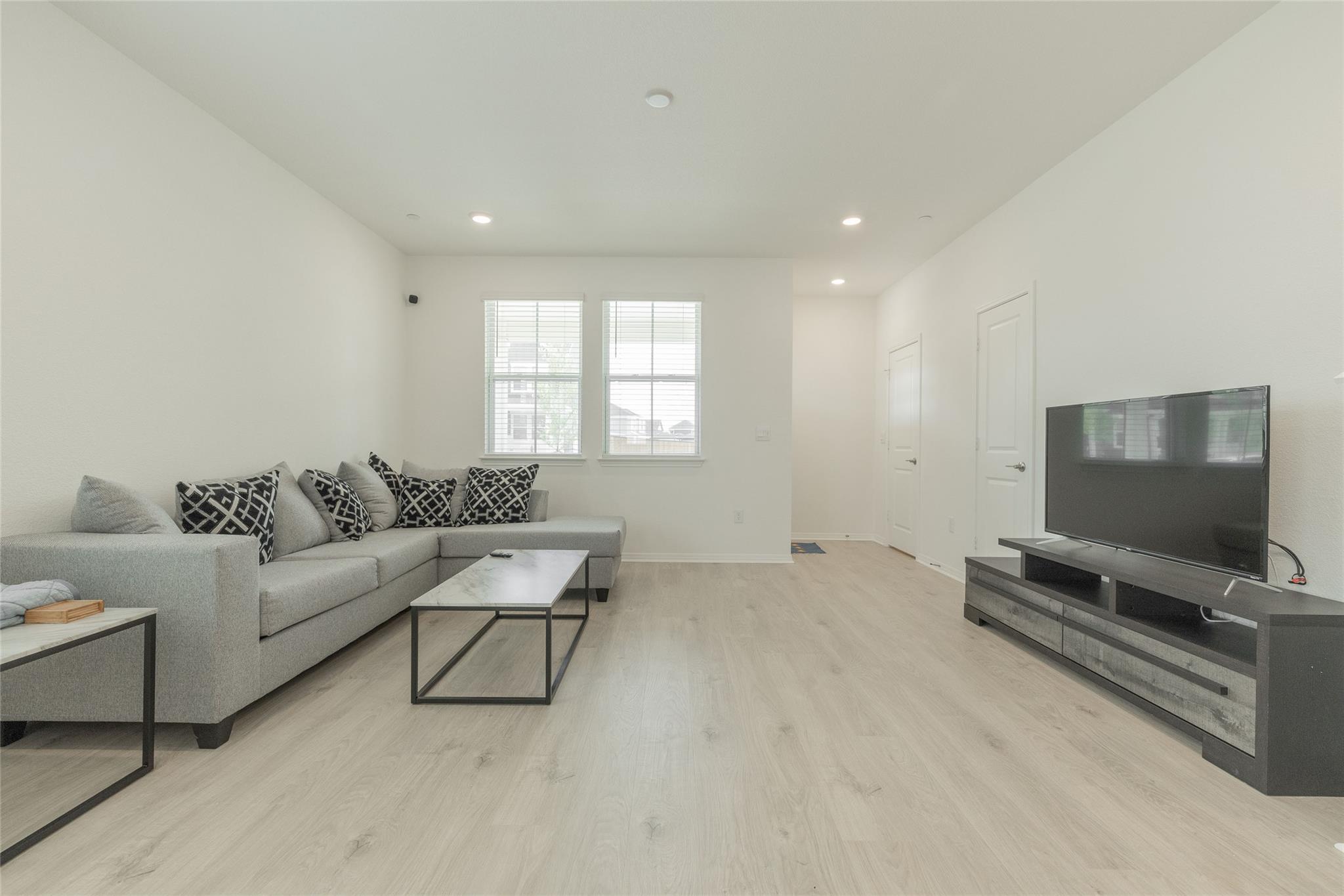 2548 Caleb Asher Loop, Round Rock, TX 78665