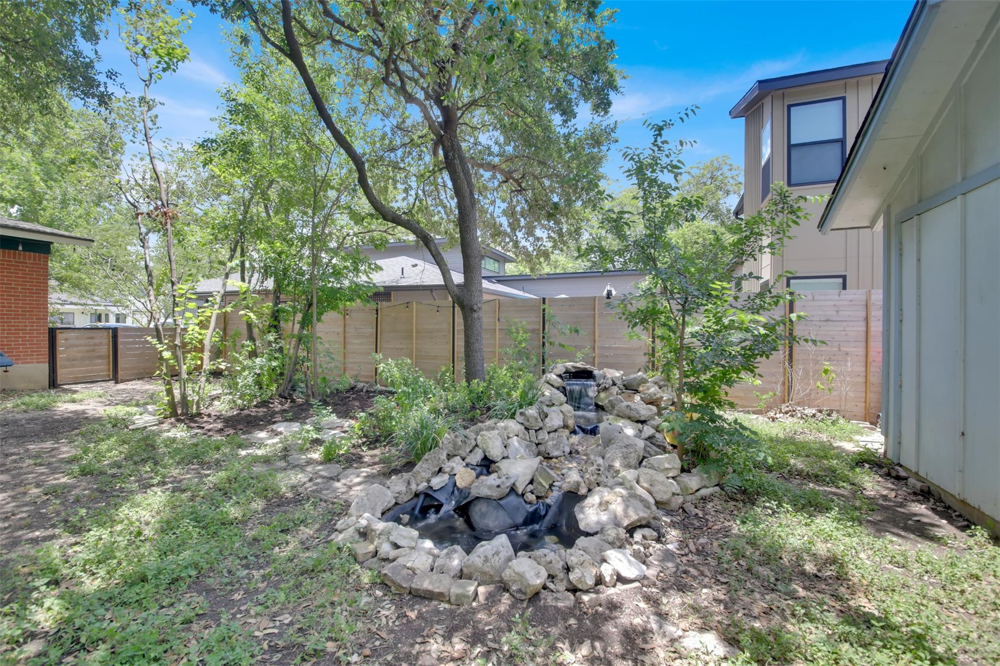 7610 Gault St, Austin, TX 78757
