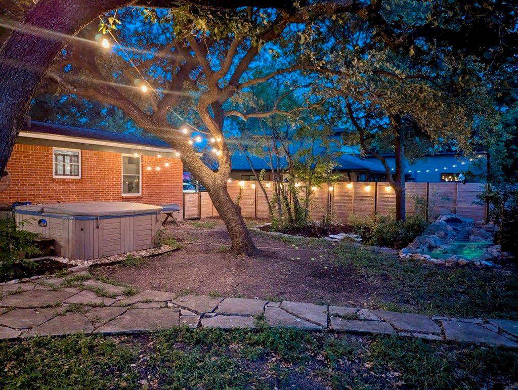 7610 Gault St, Austin, TX 78757