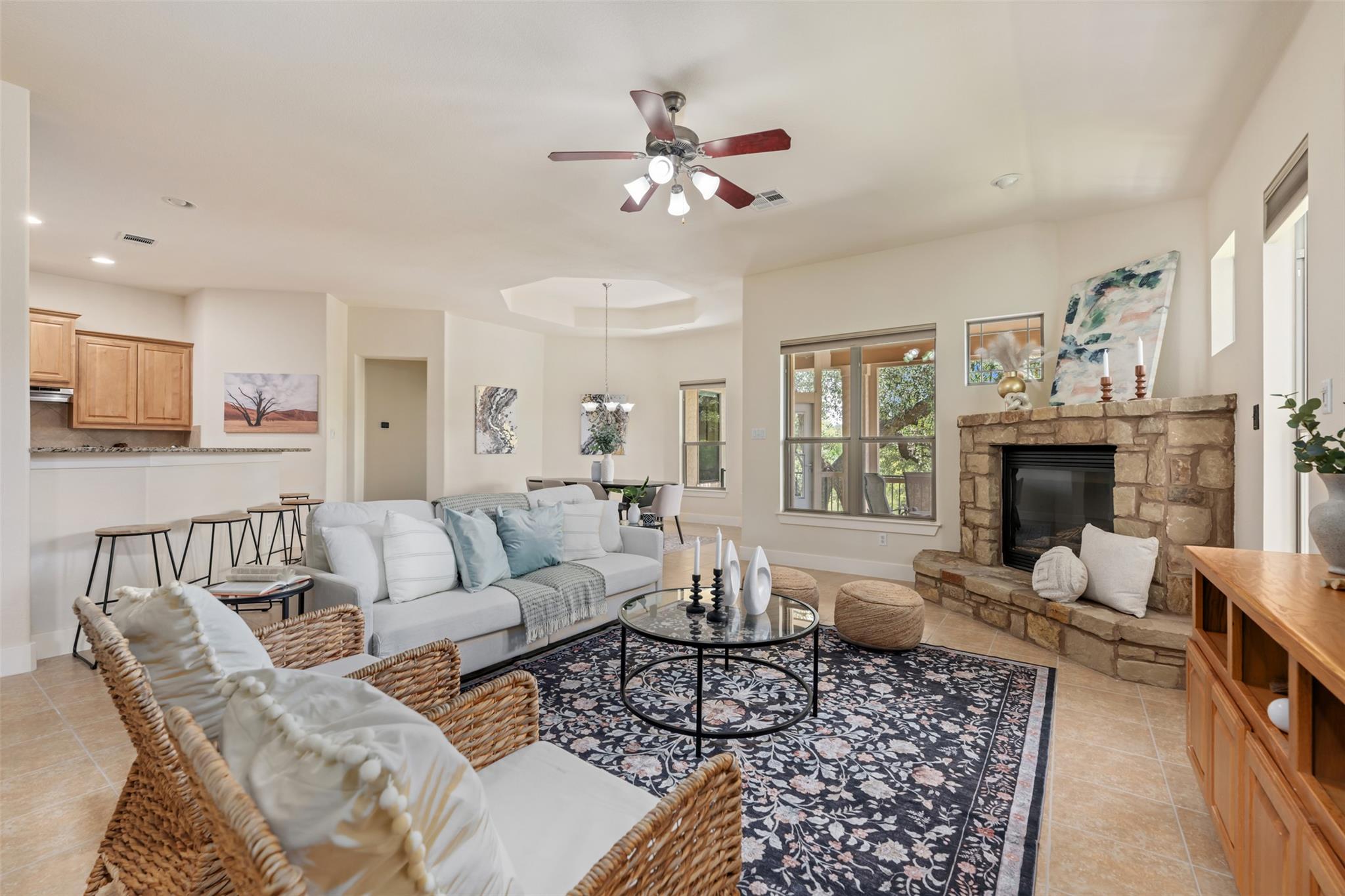 105 Outcrop View Ln, Austin, TX 78738