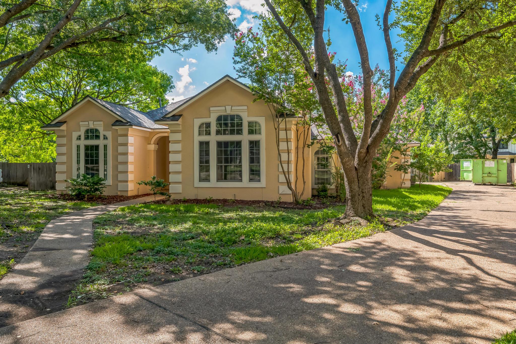 7 Hillway Dr, Round Rock, TX 78664