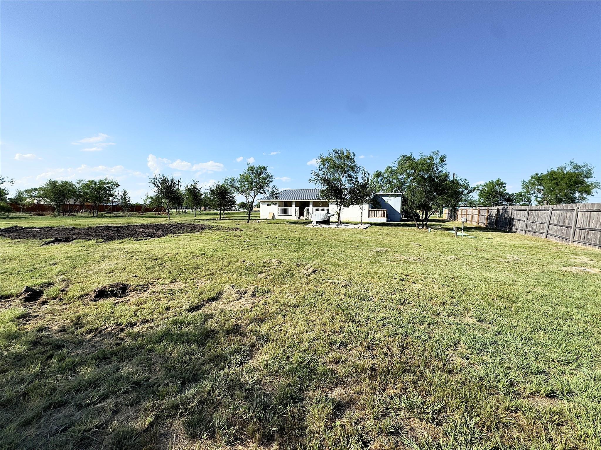 149 Gato Rd, Cedar Creek, TX 78612