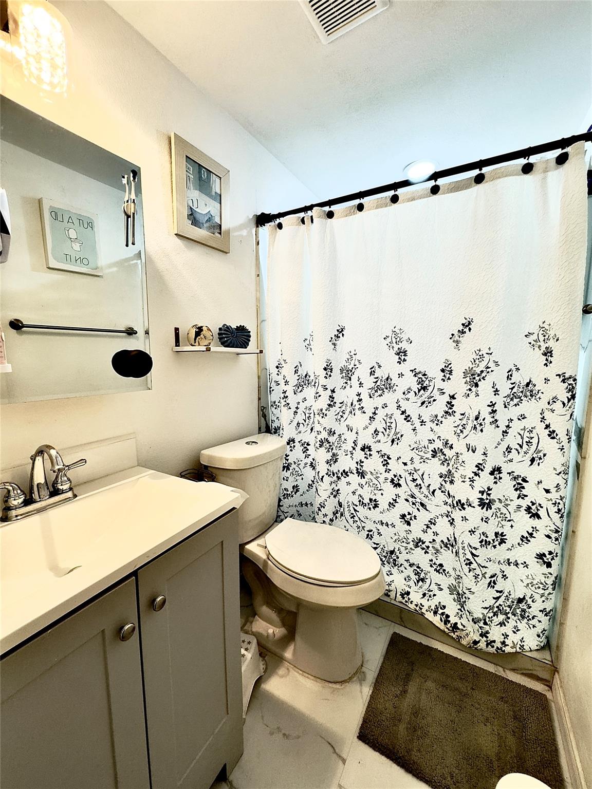 149 Gato Rd, Cedar Creek, TX 78612
