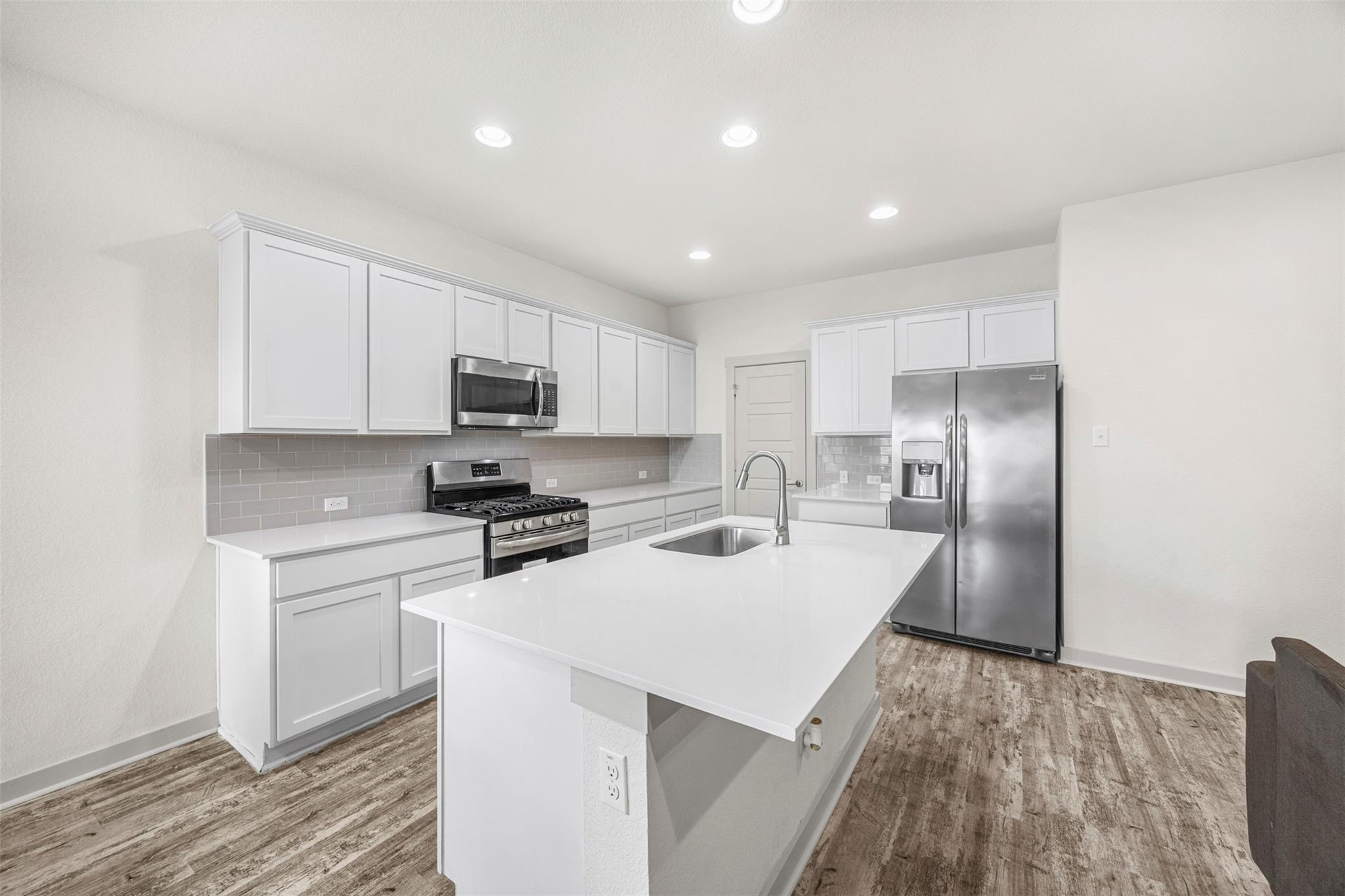 321 Gidran Trl, Georgetown, TX 78626