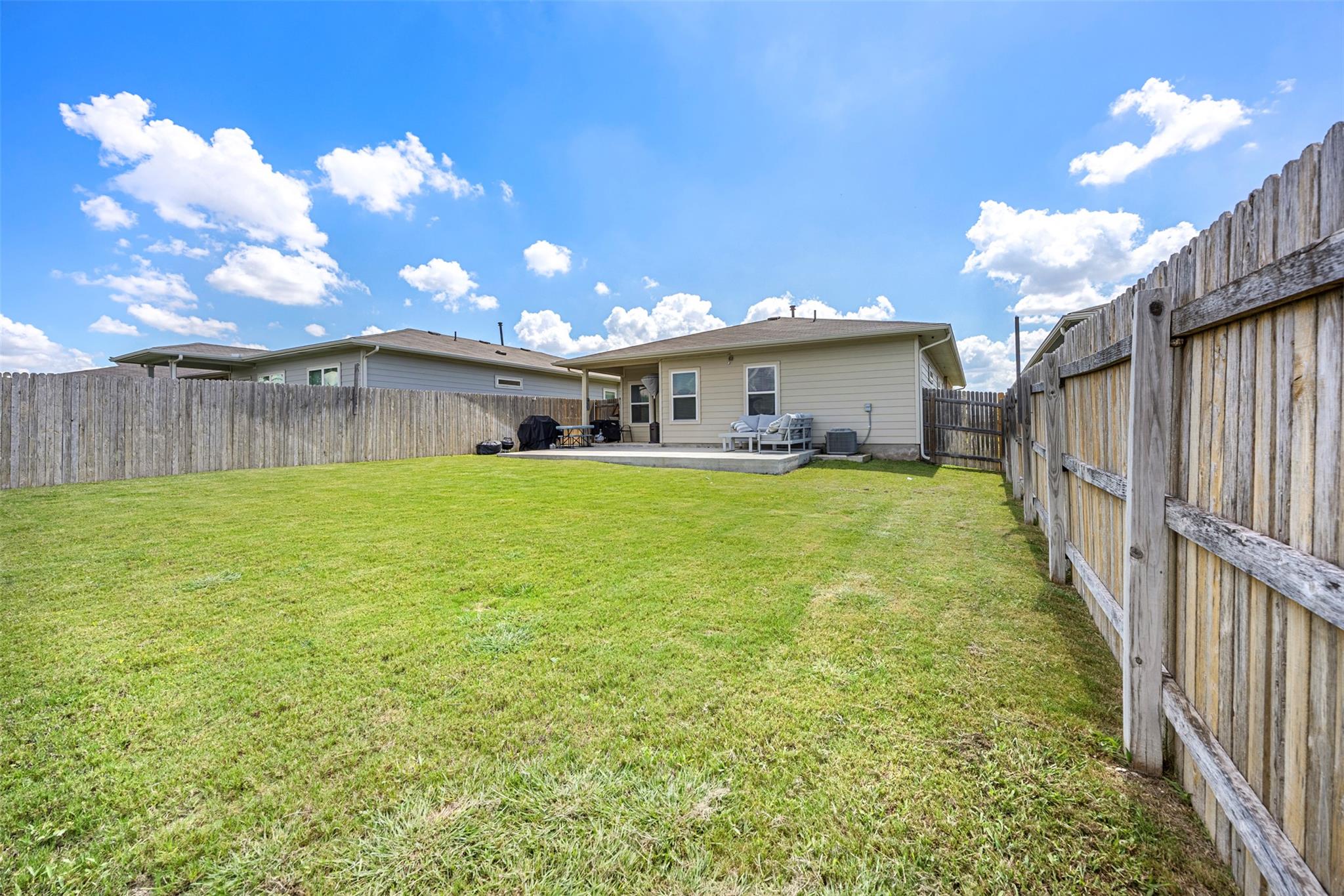 321 Gidran Trl, Georgetown, TX 78626