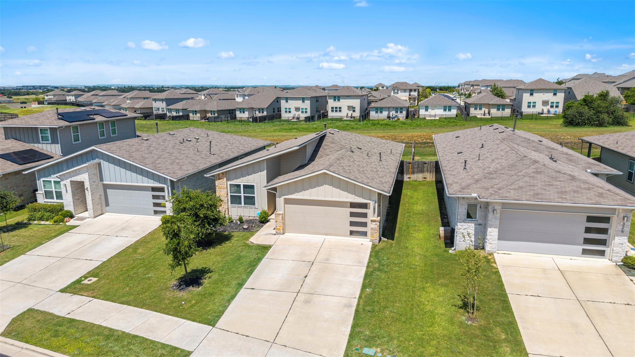 321 Gidran Trl, Georgetown, TX 78626