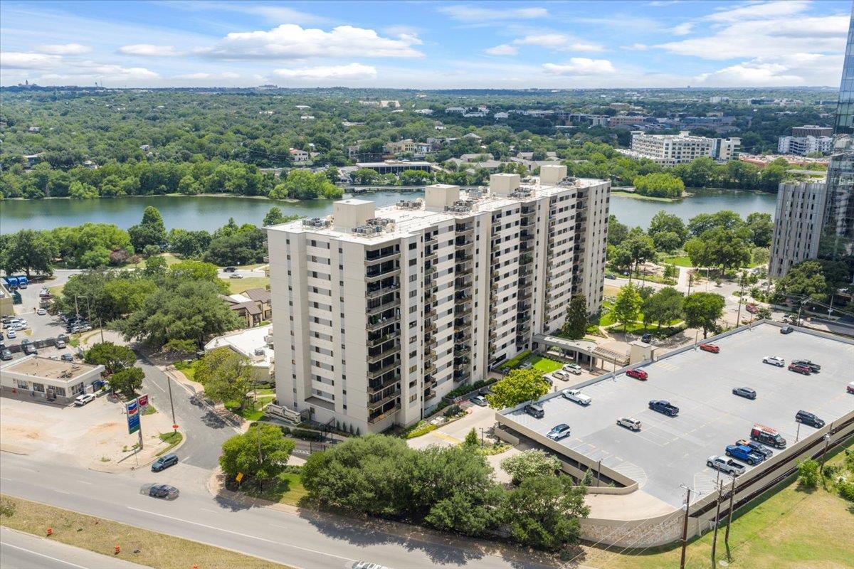 40 N Interstate Hwy 35 # 6B3, Austin, TX 78701