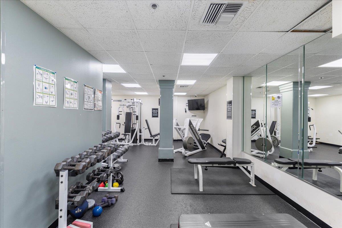 40 N Interstate Hwy 35 # 6B3, Austin, TX 78701