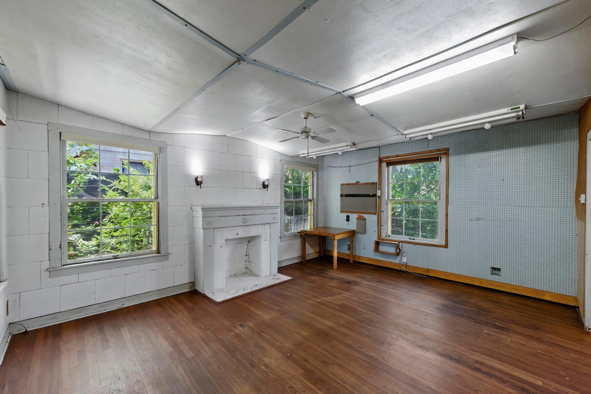 1502 Wethersfield Rd, Austin, TX 78703