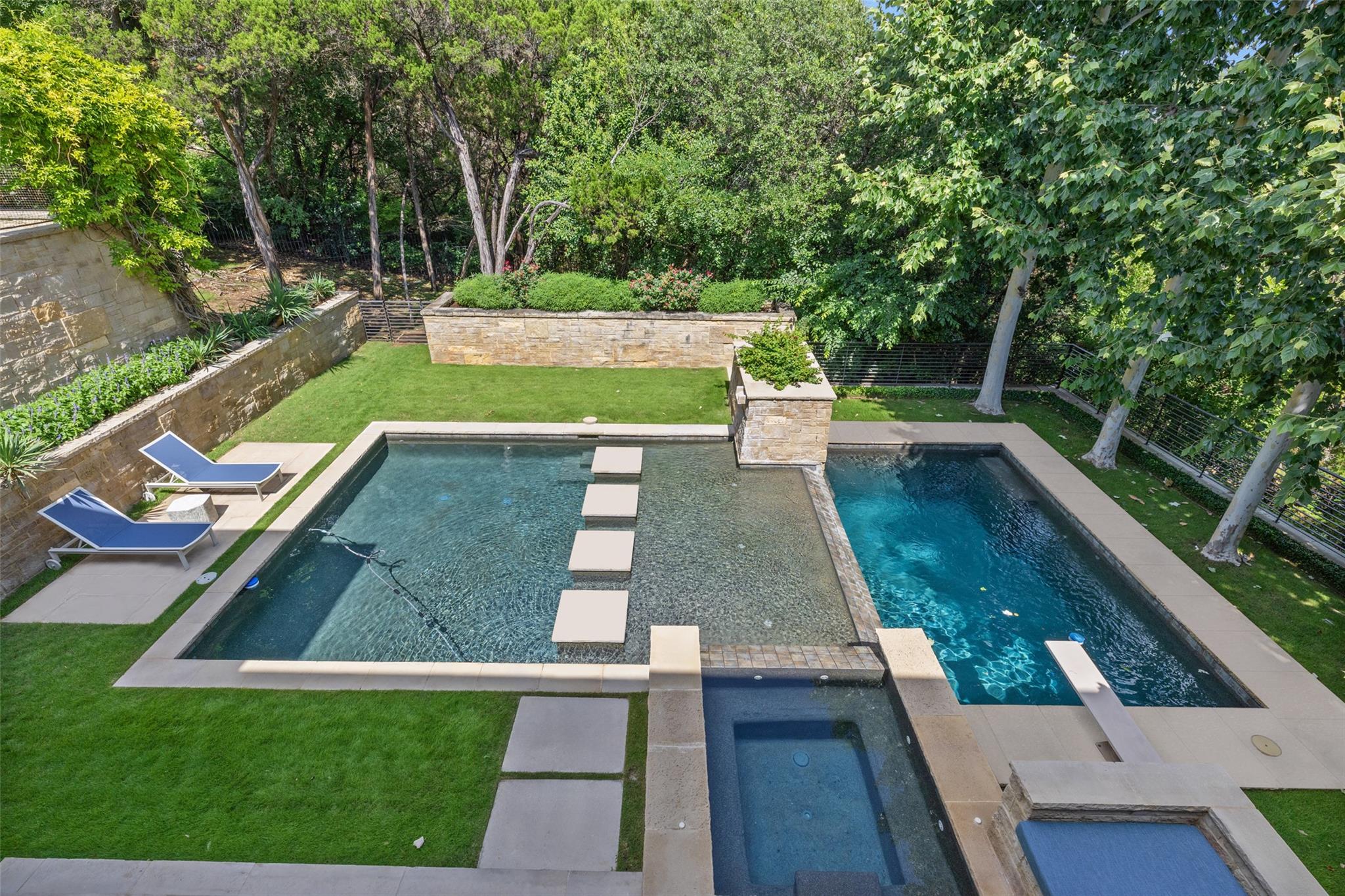 3806 Spirit Lake Cv, Austin, TX 78746