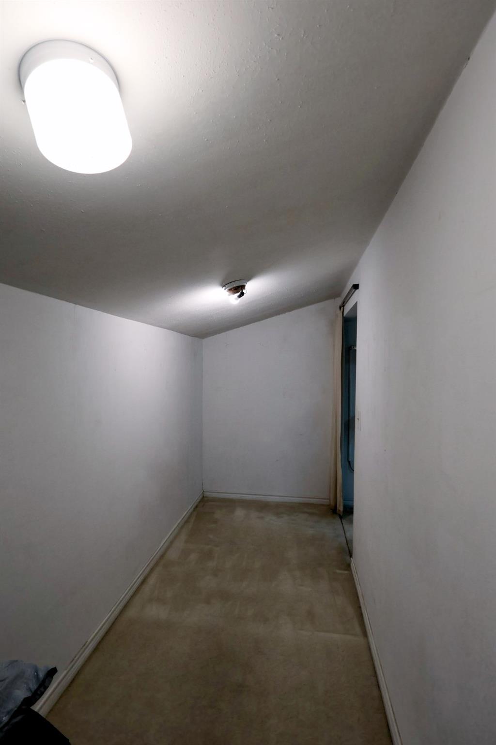 109 Travis Rd, Paige, TX 78659