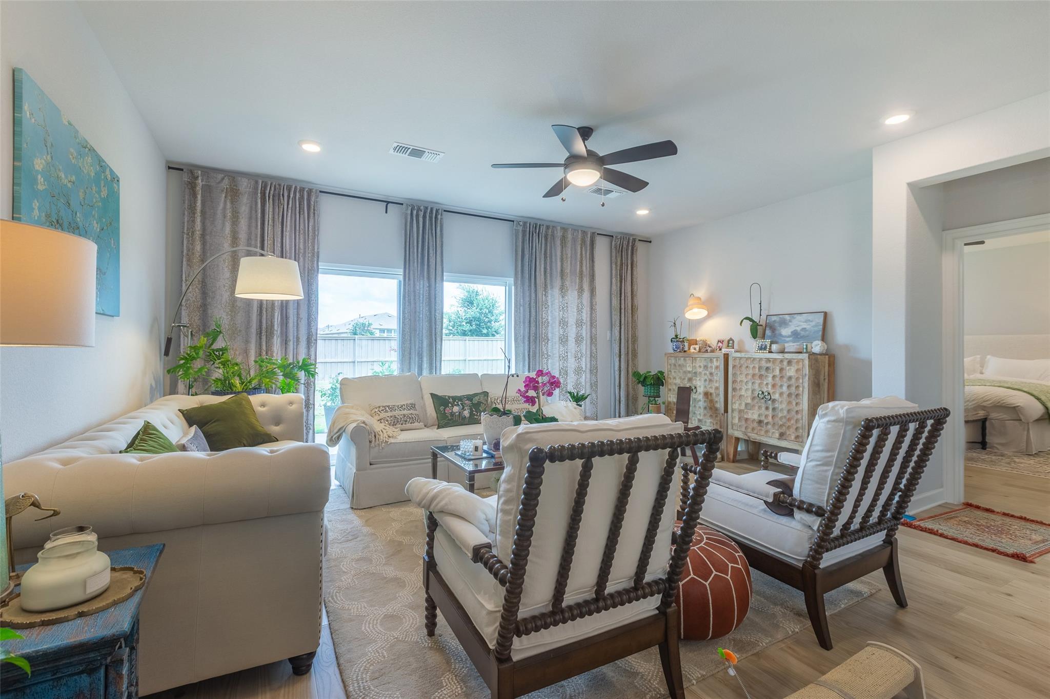 126 Periwinkle Ln, Bastrop, TX 78602