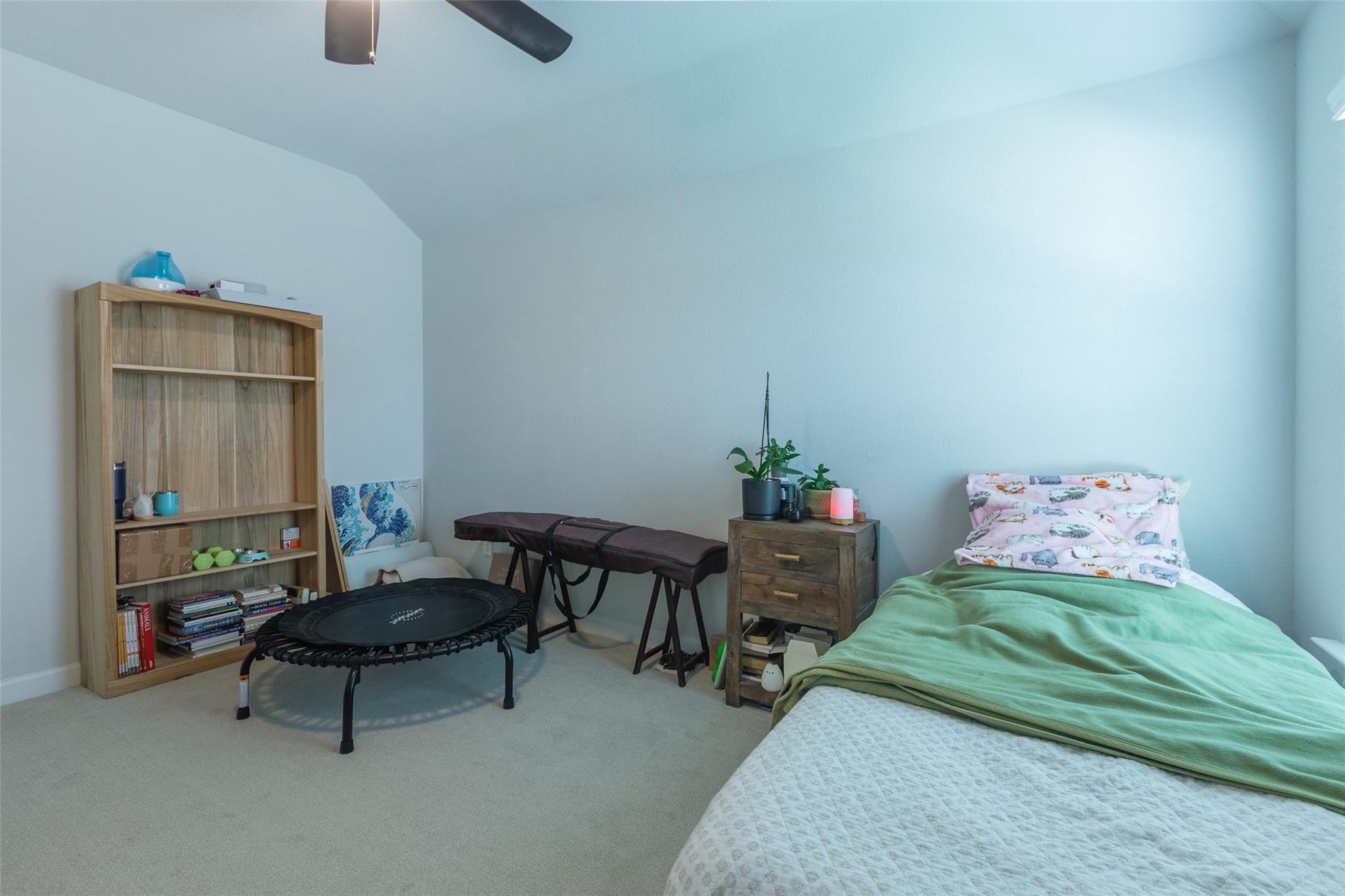 126 Periwinkle Ln, Bastrop, TX 78602