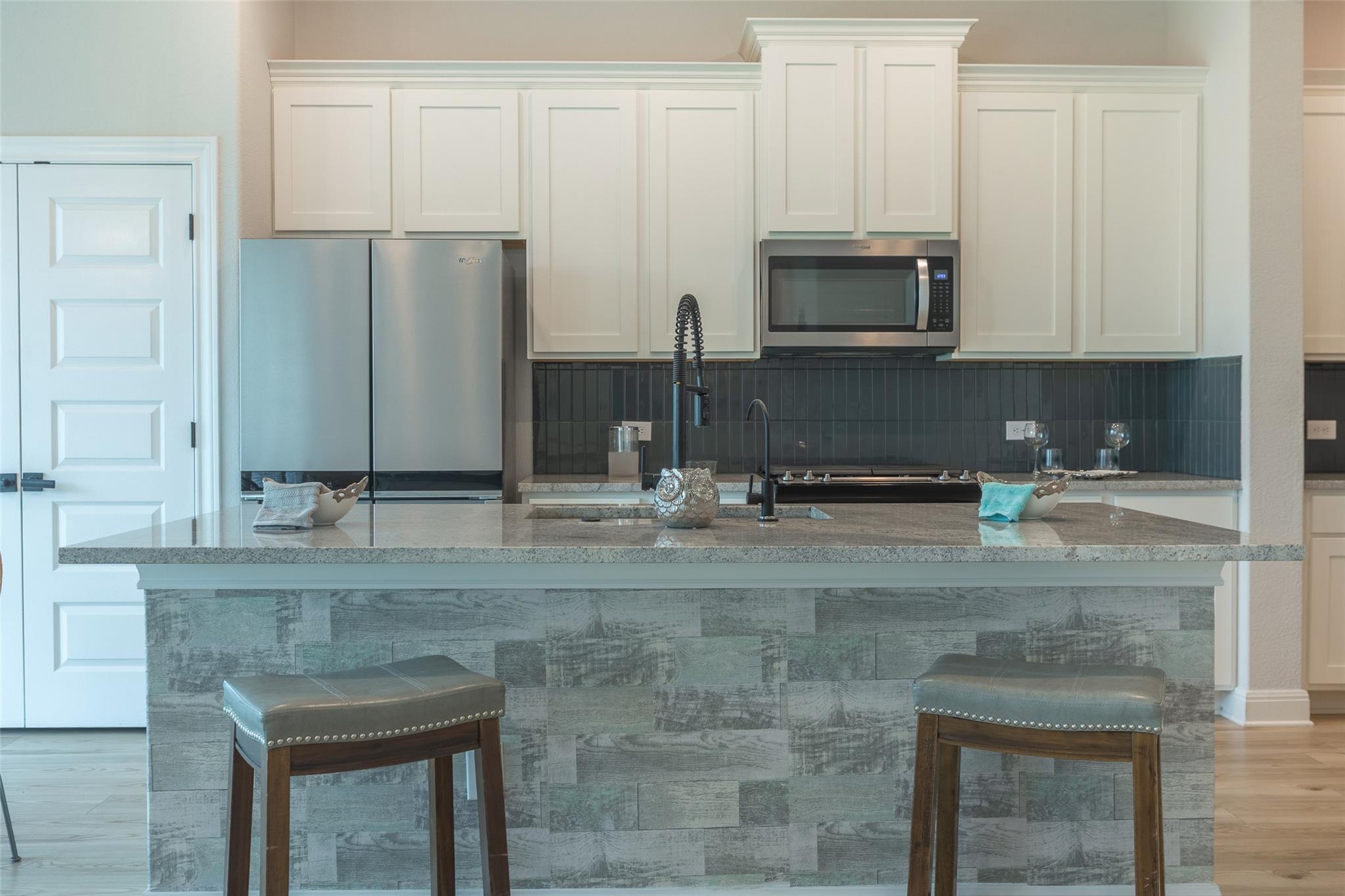 103 Periwinkle Ln, Bastrop, TX 78602