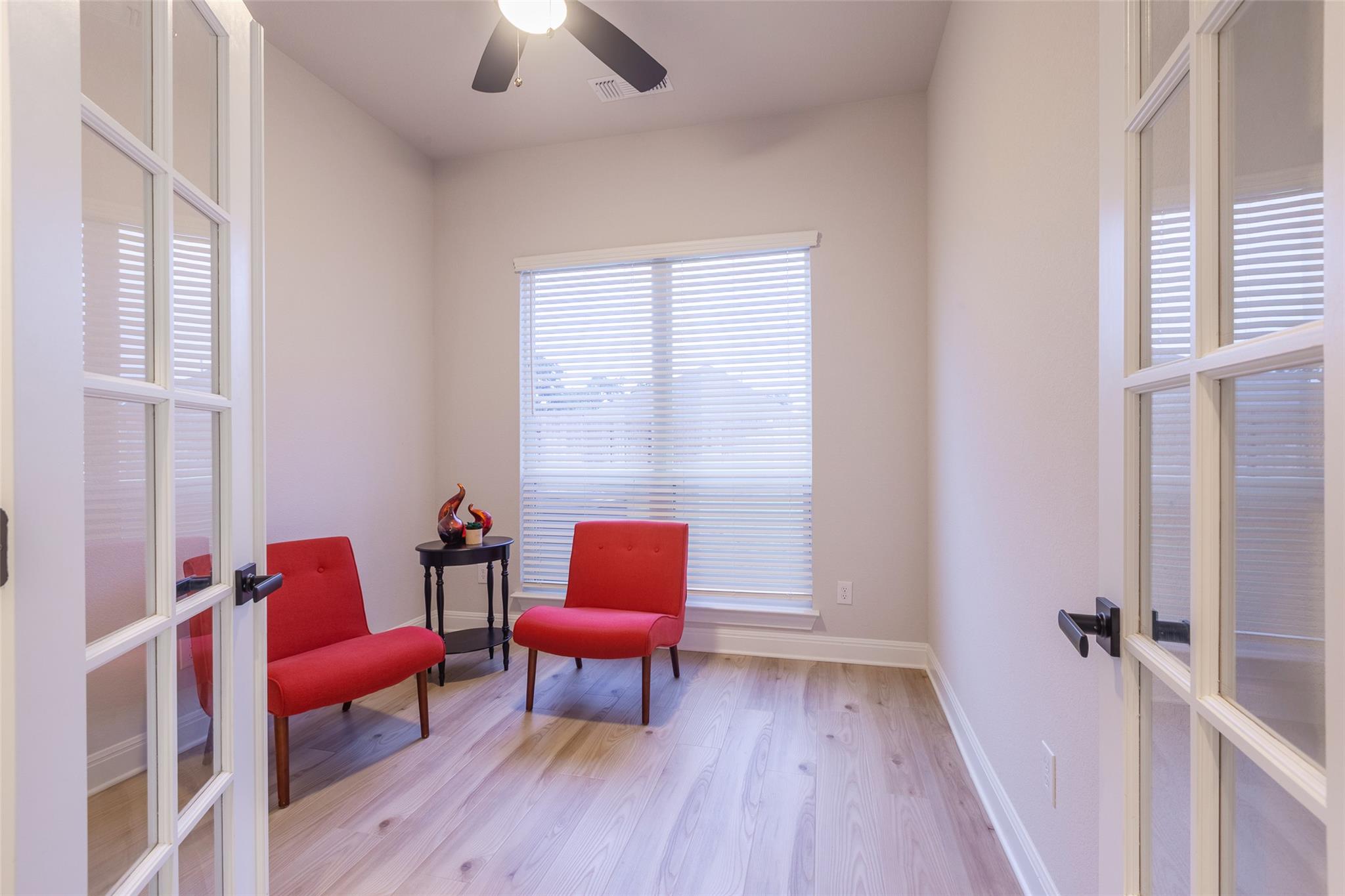 103 Periwinkle Ln, Bastrop, TX 78602